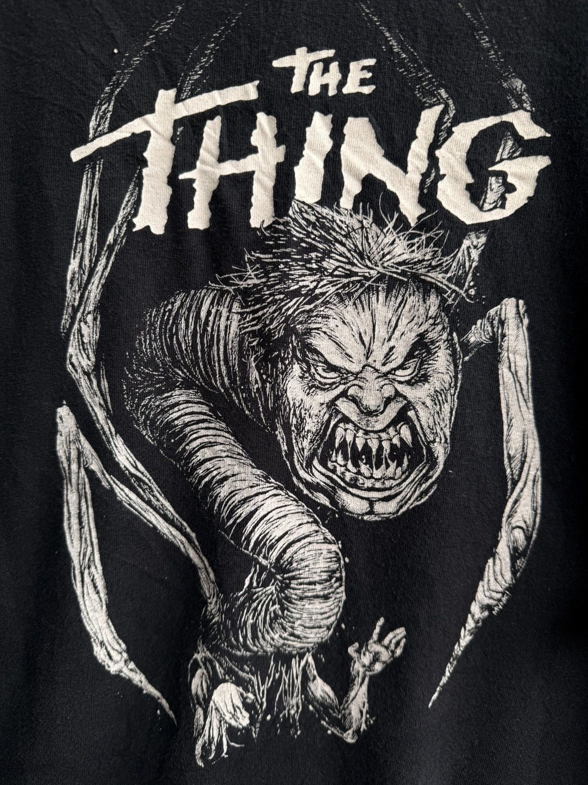 Vintage 🔥RARE🔥 Vintage THE THING horror movie tee Size US XXL / EU 58 / 5 - 5 Thumbnail