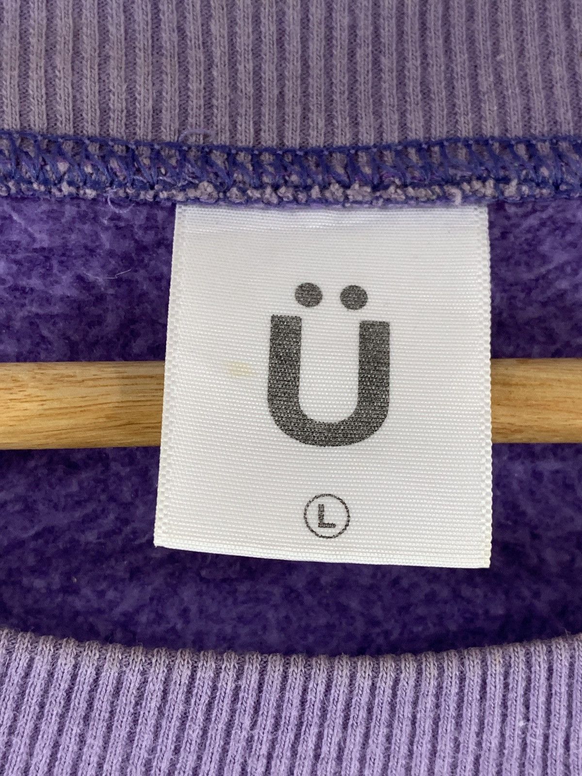 Uniqlo Uniqlo UUU Sweatshirt Size US L / EU 52-54 / 3 - 4 Thumbnail
