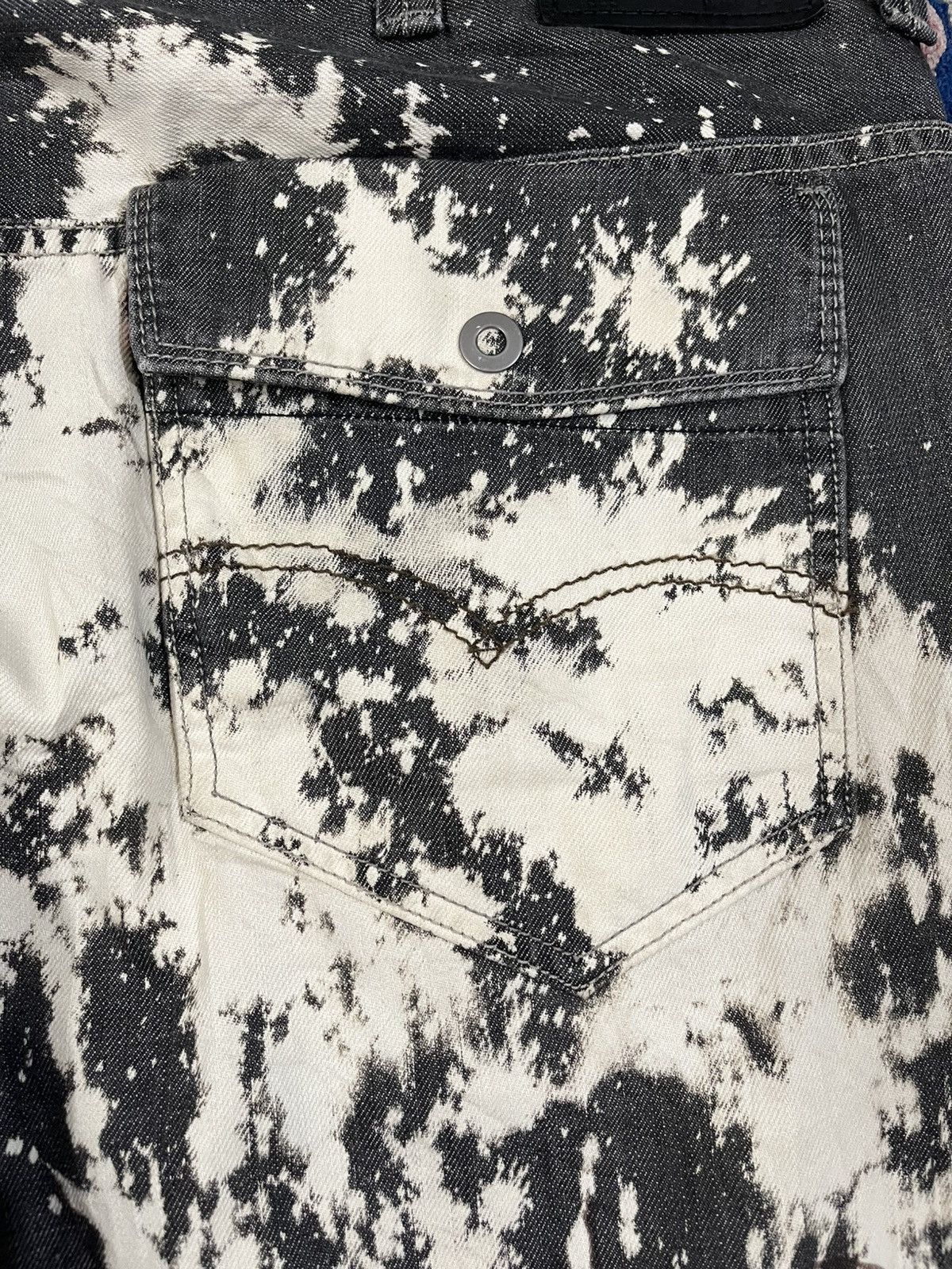 LVC × Levi's × Levi's Vintage Clothing Vintage Levis 569 Paint Splatter Mural Denim Size US 43 - 11 Thumbnail