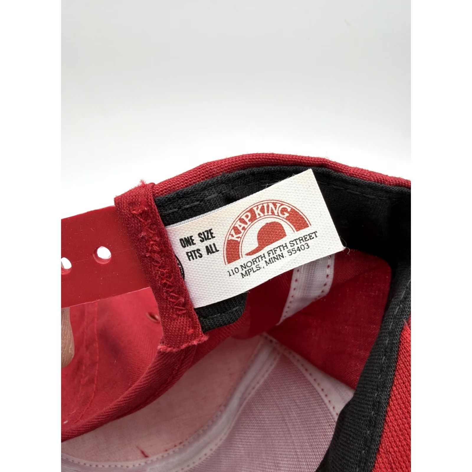 Vintage VINTAGE Payco Seeds 80s Hat Snapback Trucker Farmer Red Cap Rare Find Hats Adjustable Red Cotton Trucker 1980s Kap King Mens Size ONE SIZE - 6 Thumbnail