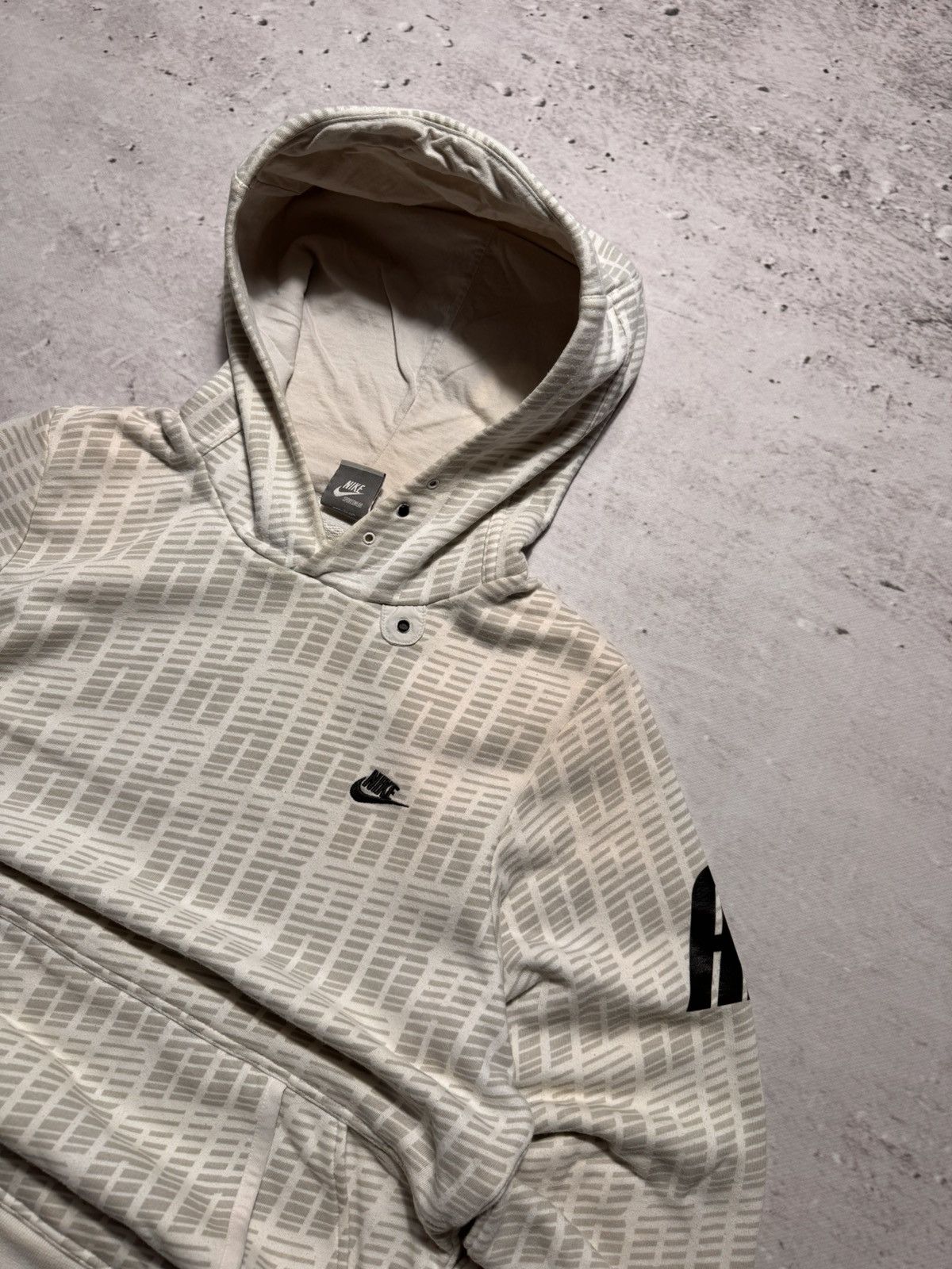 Nike × Vintage NIKE VINTAGE CENTER LOGO OVERSIZE BOXY HOODIE Size US S / EU 44-46 / 1 - 3 Thumbnail