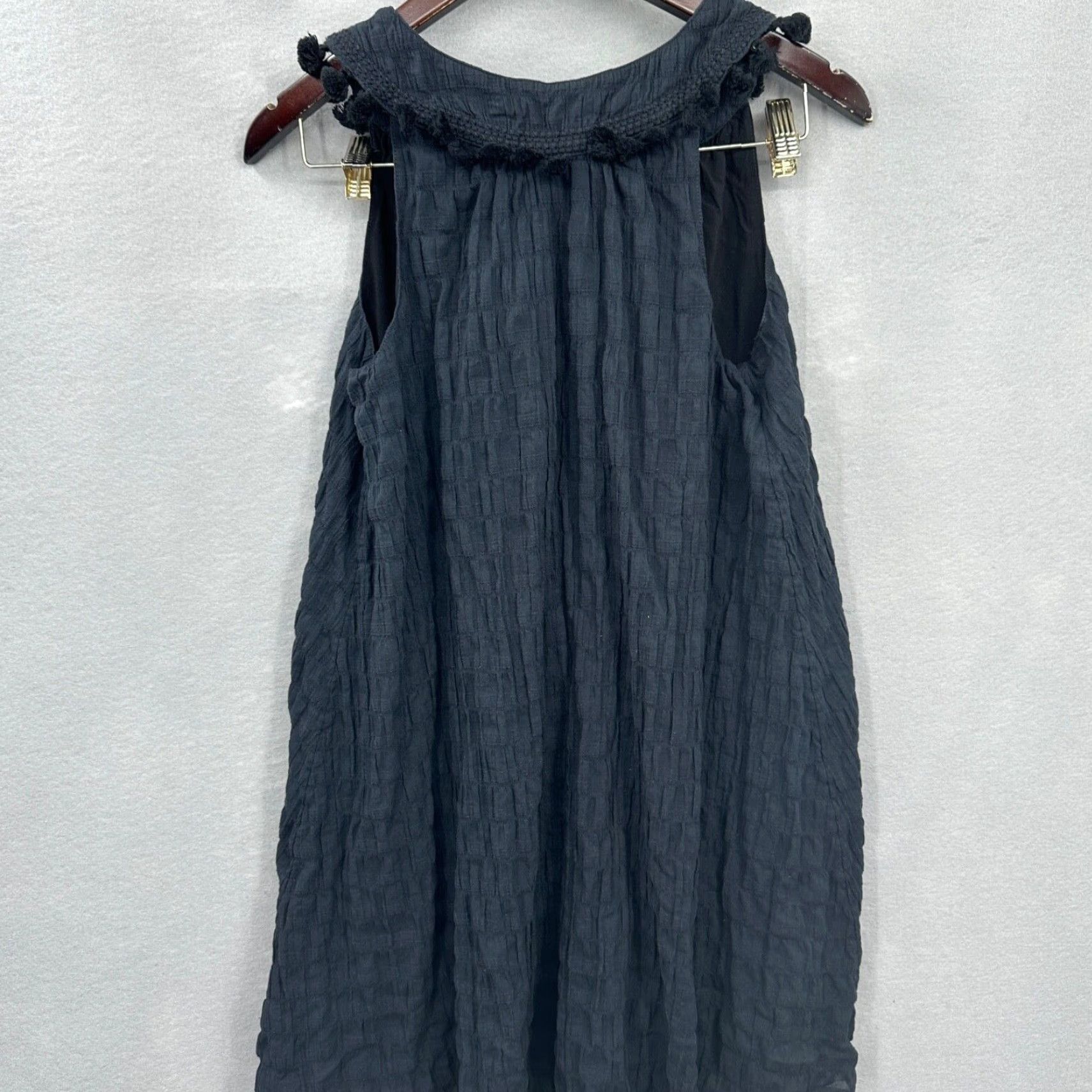 Vineyard Vines Vineyard Vines Dress Womens XS Textured Pom Pom Preppy Muslin Boho Quiet Luxury Dress Short XS Black Bohemian Preppy Womens Size XS / US 0-2 / IT 36-38 - 3 Thumbnail