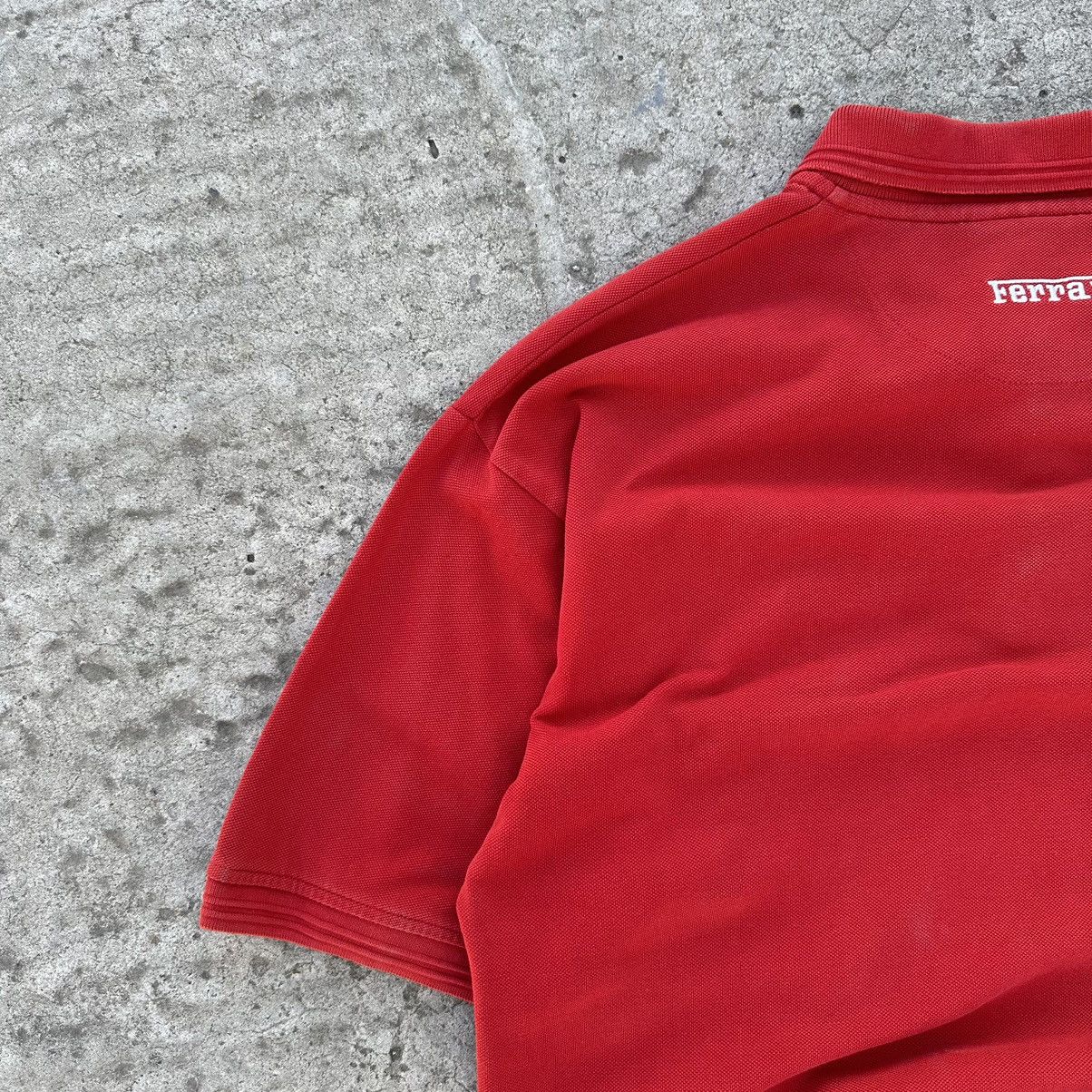 Ferrari × Vintage Vintage T-shirts Polo Ferrari Basic Fit Small Logo Y2K 00s Size US L / EU 52-54 / 3 - 10 Thumbnail