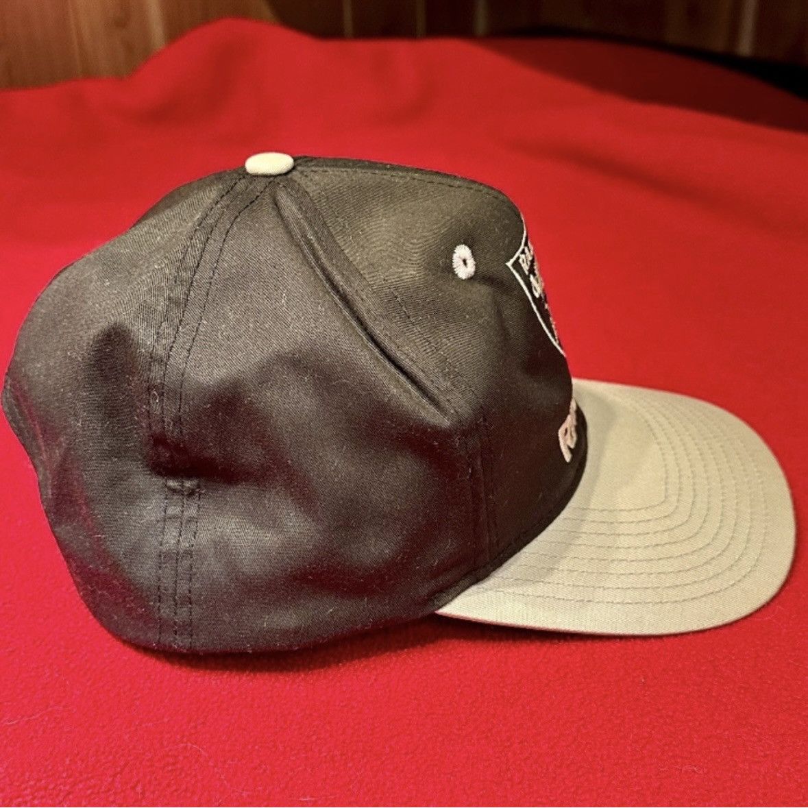 Vintage VINTAGE 1990s OAKLAND LA RAIDERS BASEBALL CAP SNAPBACK Size ONE SIZE - 6 Thumbnail
