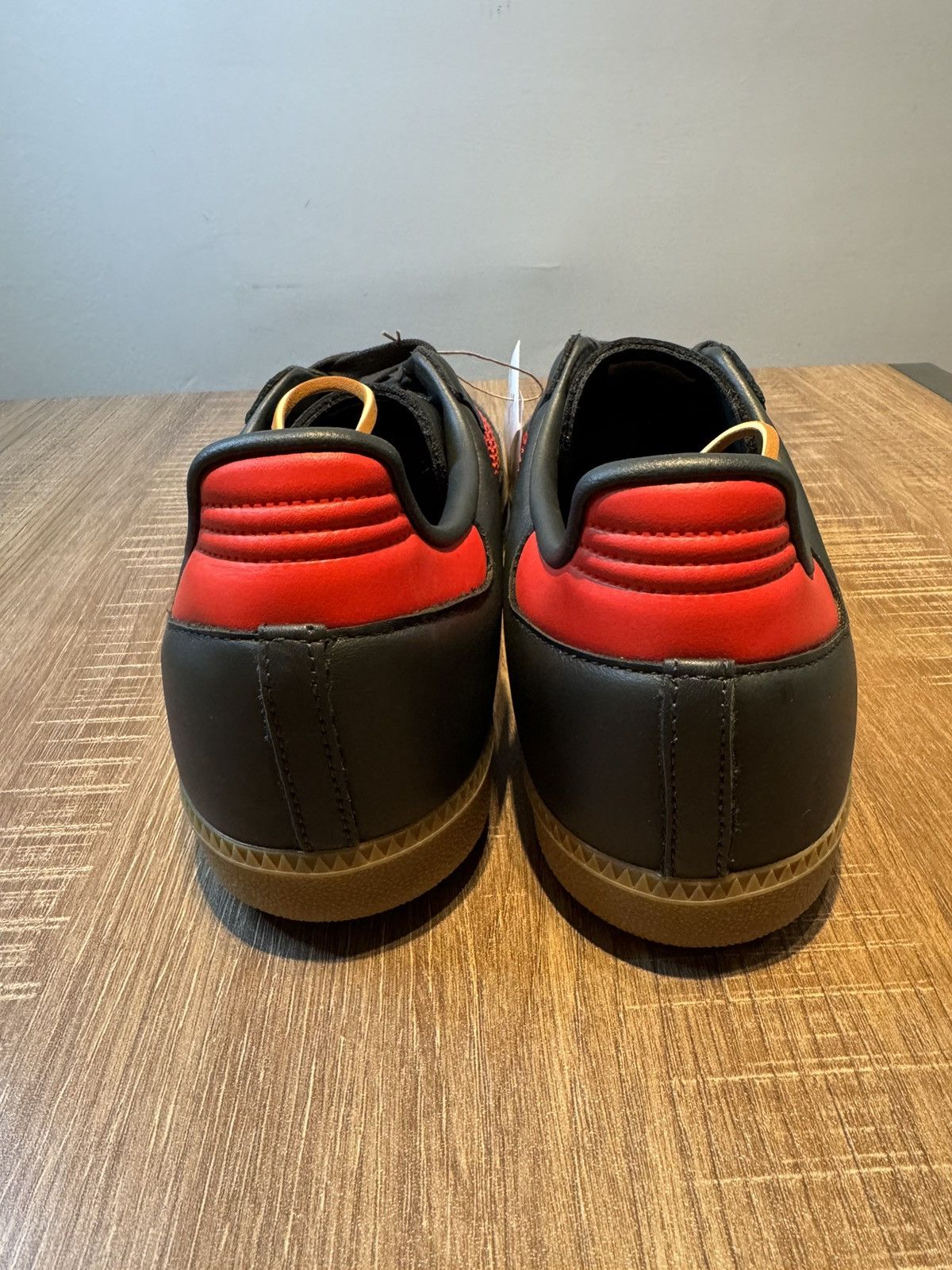 Adidas Adidas Mens Originals Size 12 Samba OG Black/Gum/Red New Size US 12 / EU 45 - 4 Thumbnail