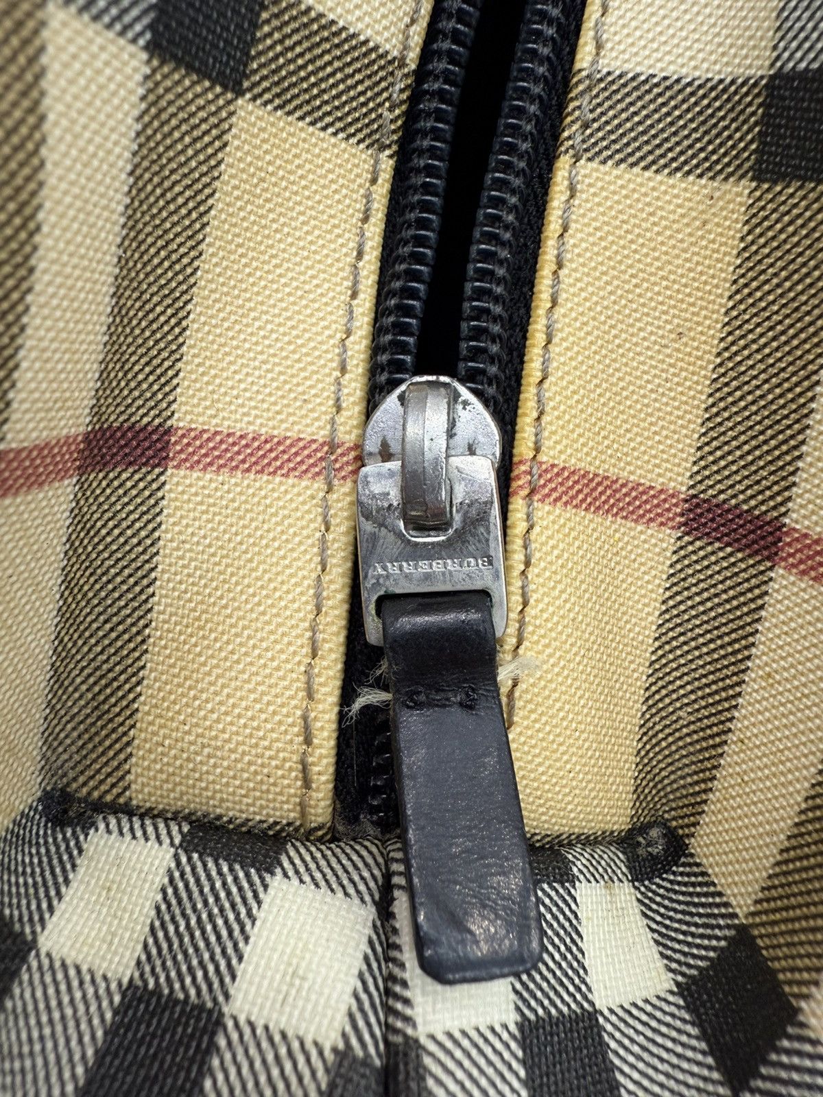 Burberry × Vintage Burberry London Nova Check Handle Bag Size ONE SIZE - 5 Thumbnail