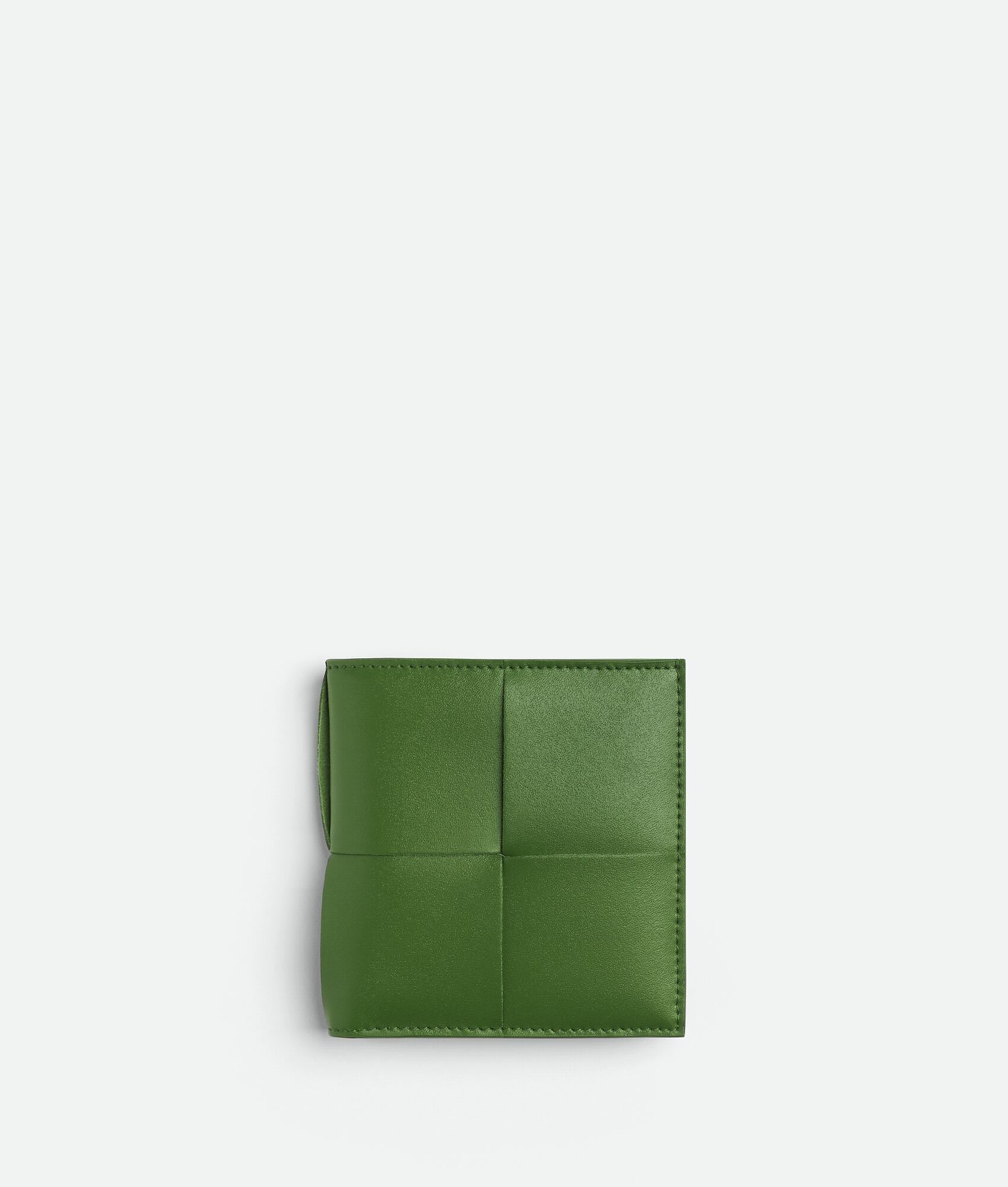 Bottega Veneta o1loc1c0325 Size: OS / 679847 Slim Bi-Fold Wallet in Green Size ONE SIZE - 1 Thumbnail