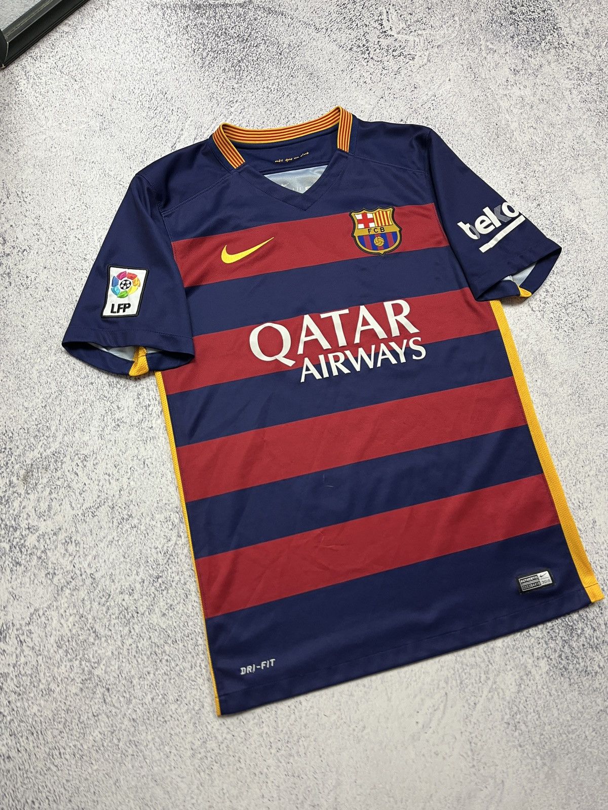 Nike Nike Barcelona 2015 Soccer Jersey Blockcore Shirt Football Size US S / EU 44-46 / 1 - 4 Thumbnail