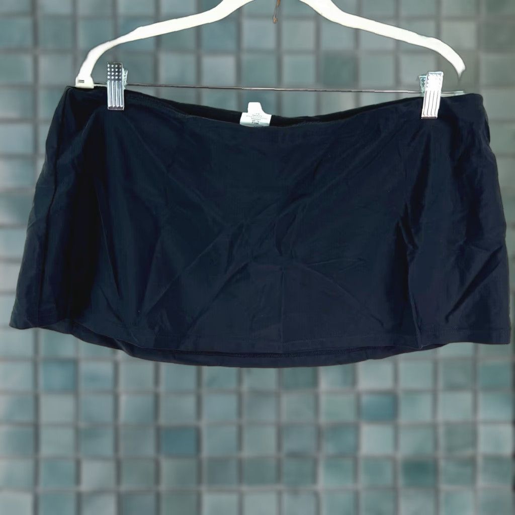 Vintage VINTAGE: no (not vintage) — Island Escape Ruffled Skirt Black Bikini Bottom Womens Size 16 Swimwear Size 38" / US 16 / IT 52 - 1 Thumbnail