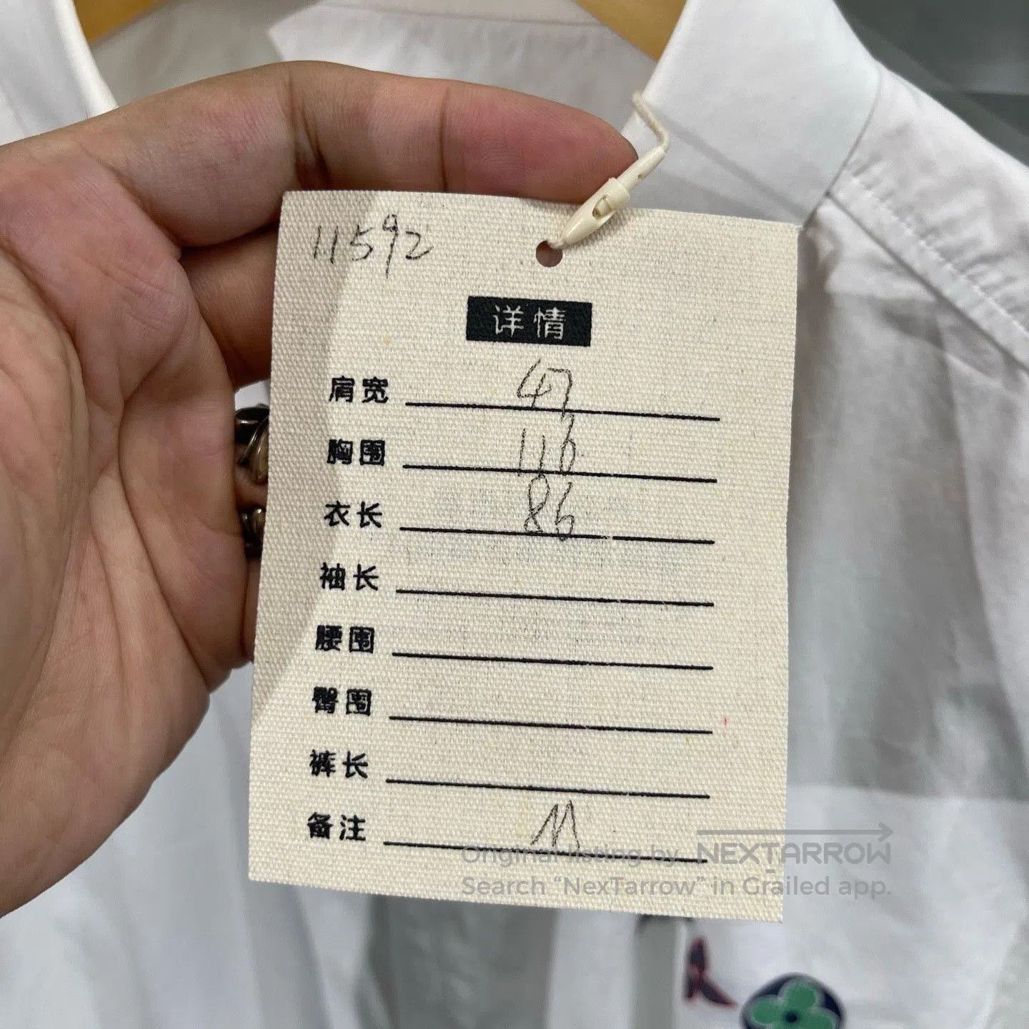 Louis Vuitton Louis Vuitton White Embroidered Logo Long-Sleeve Shirt. Size US M / EU 48-50 / 2 - 6 Thumbnail