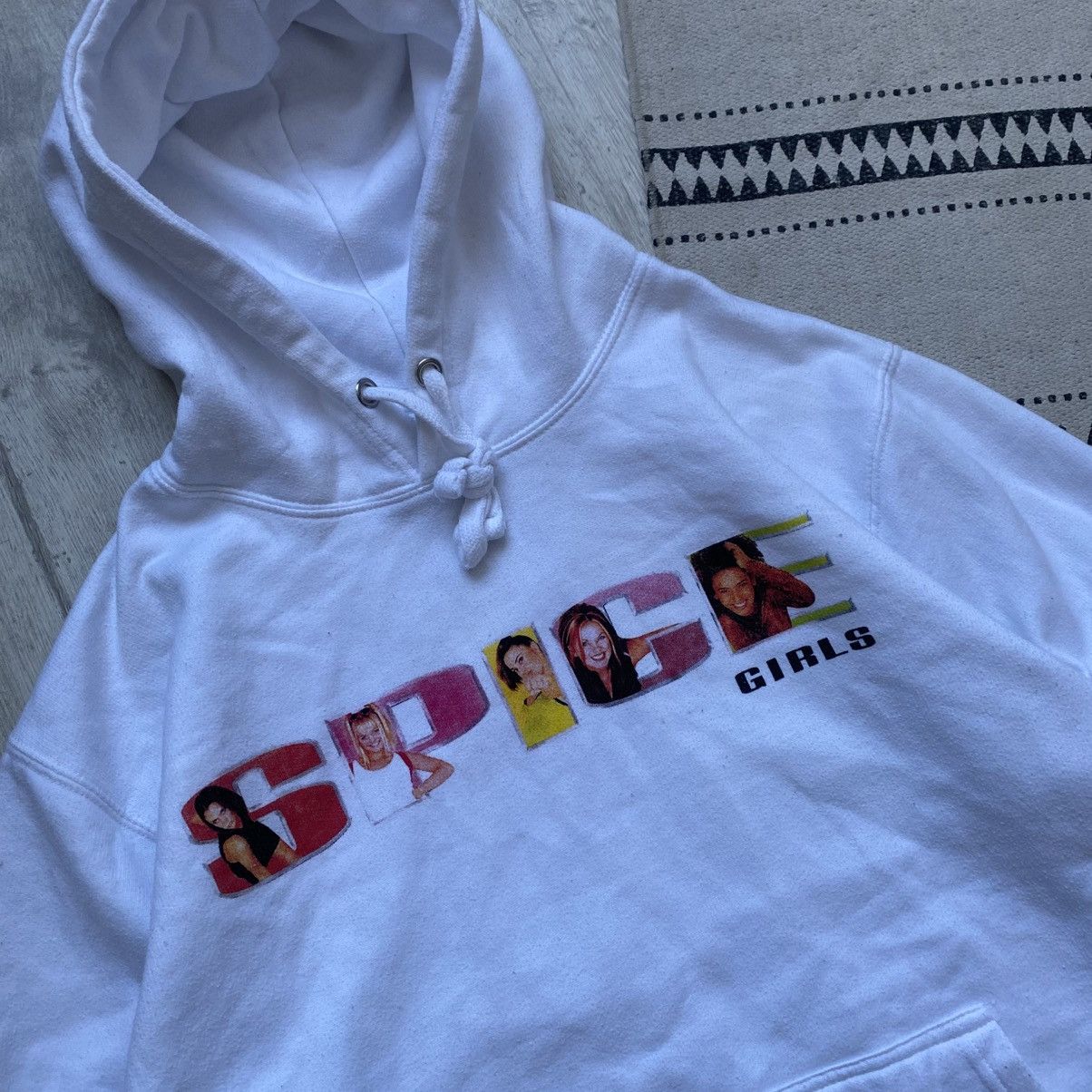 Band Tees 🎤 Y2K Band Spice Girl Hoodie World Tour Rock rap hip hop Size US S / EU 44-46 / 1 - 2 Thumbnail