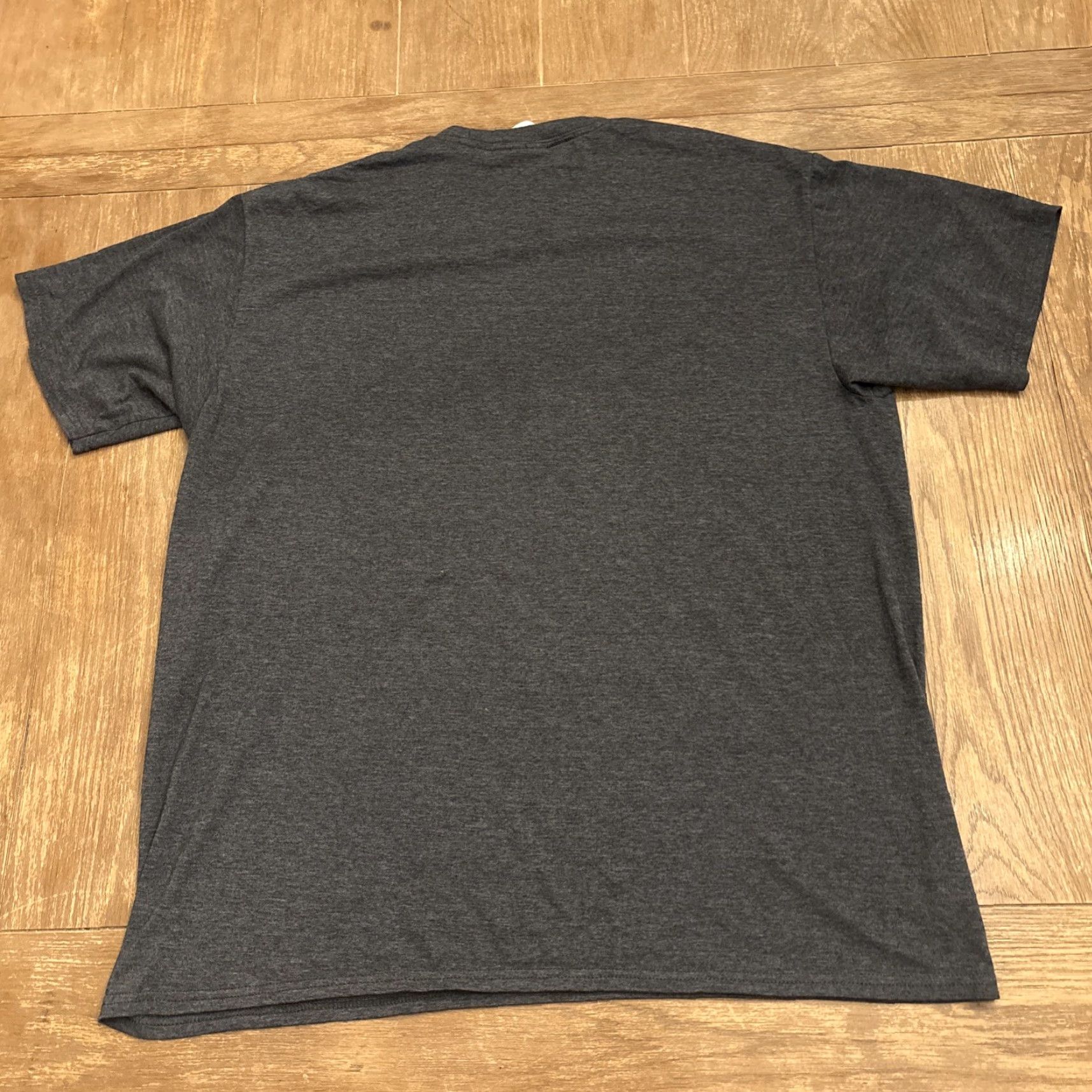 Vintage VINTAGE? (If true) Chev y C10 Square Body Tee Shirt Gr ay Size XL Men Port & Company Shirt 80s Pick Up Truck Mens Size US XL / EU 56 / 4 - 4 Thumbnail