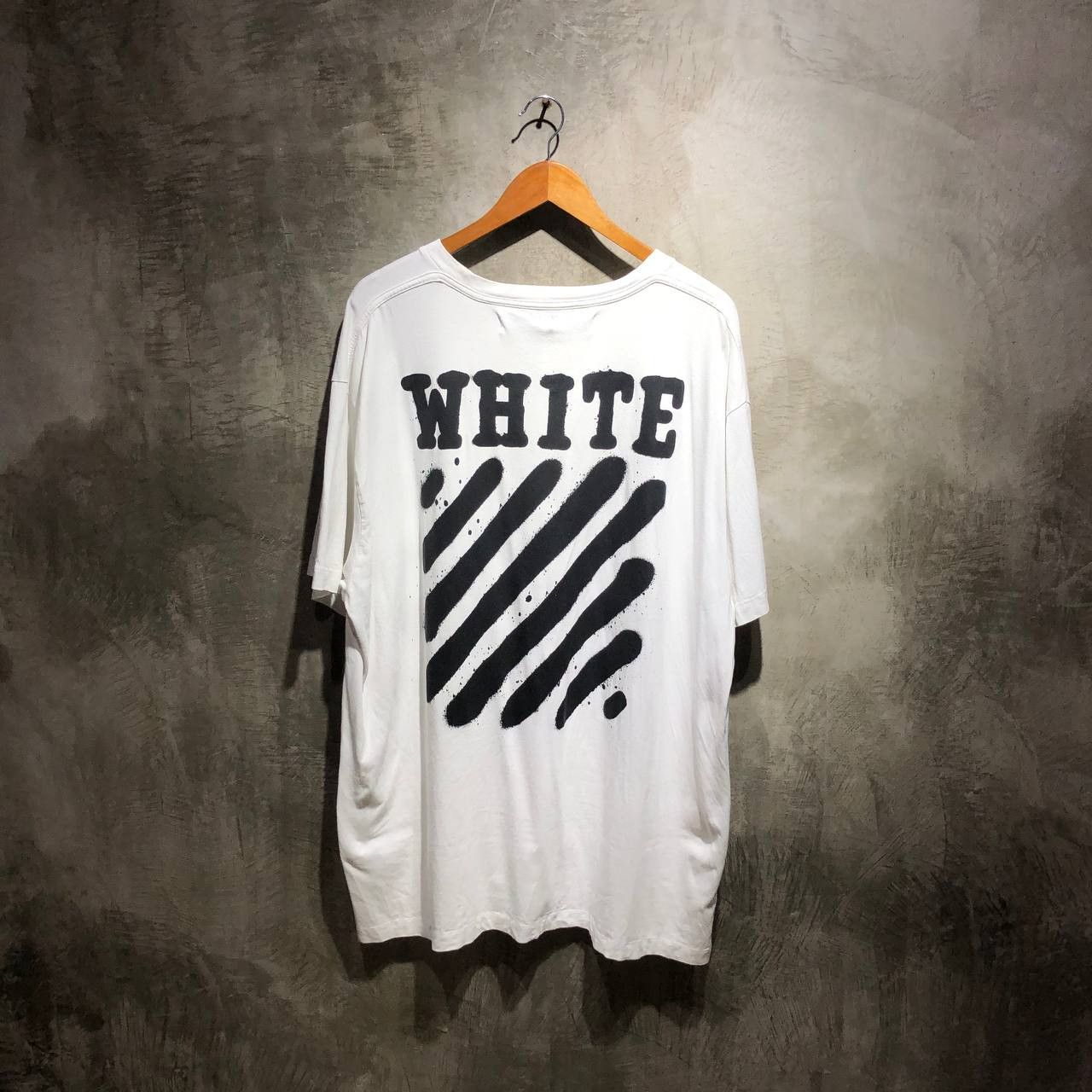 image of Off White Off-White Diagonal Spray Tee Fit 3Xl, Men's (Size 2XL)