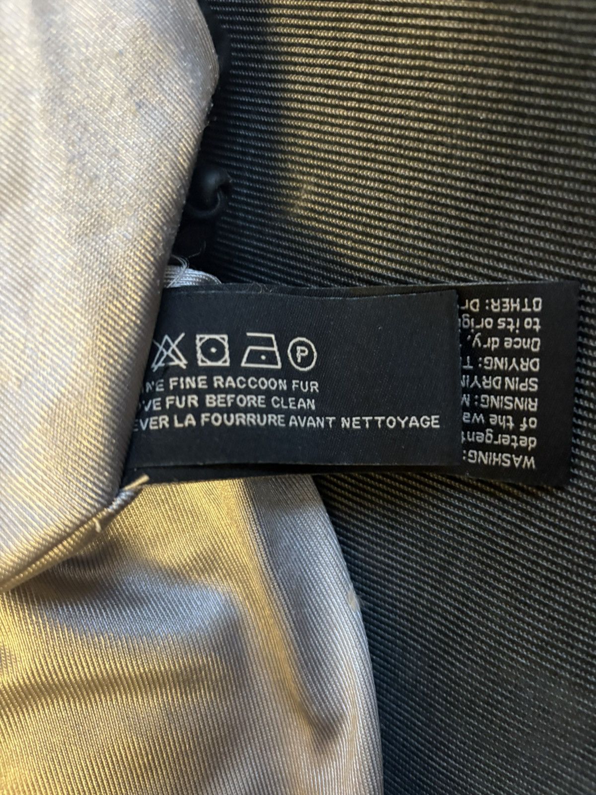 Pyrenex Pyrenex x Alexandre Vauthier – Women’s Long Down Coat Size XS / US 0-2 / IT 36-38 - 14 Thumbnail