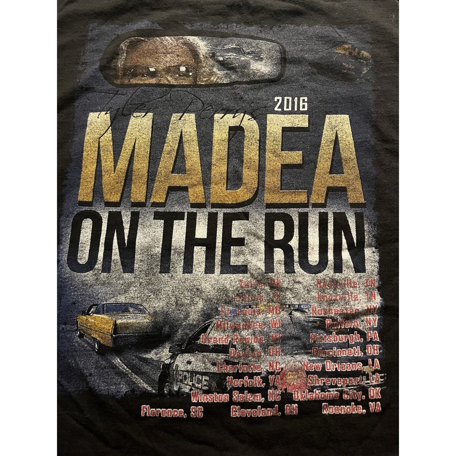 Hanes Tyler Perry’s Madea On The Run Tour T-Shirt – Size XL Size US XL / EU 56 / 4 - 4 Thumbnail