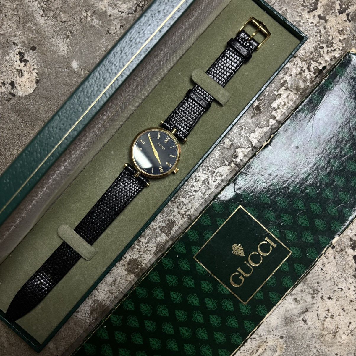 Gucci vintage unisex Gucci wristwatch Size ONE SIZE - 2 Thumbnail
