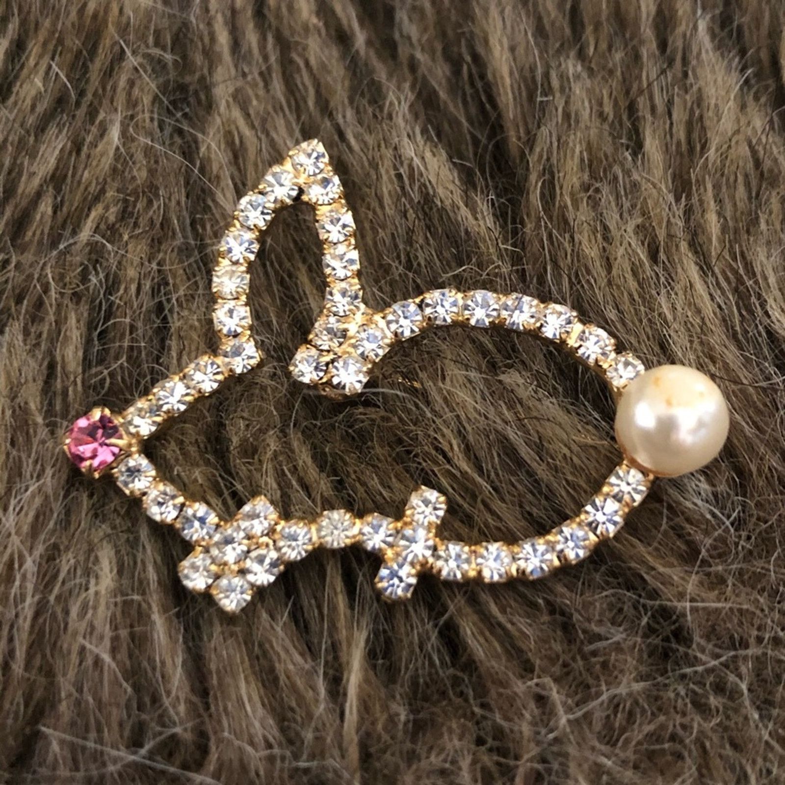 Vintage Vintage rhinestone pearl tail bunny pin brooch Size ONE SIZE - 1 Thumbnail