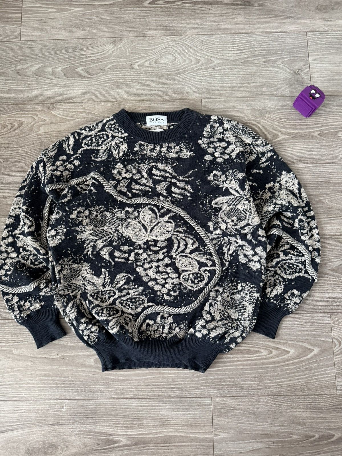 Hugo Boss Antique Archival Knitted Vintage Luxury Hugo Boss Sweater Size US L / EU 52-54 / 3 - 1 Thumbnail