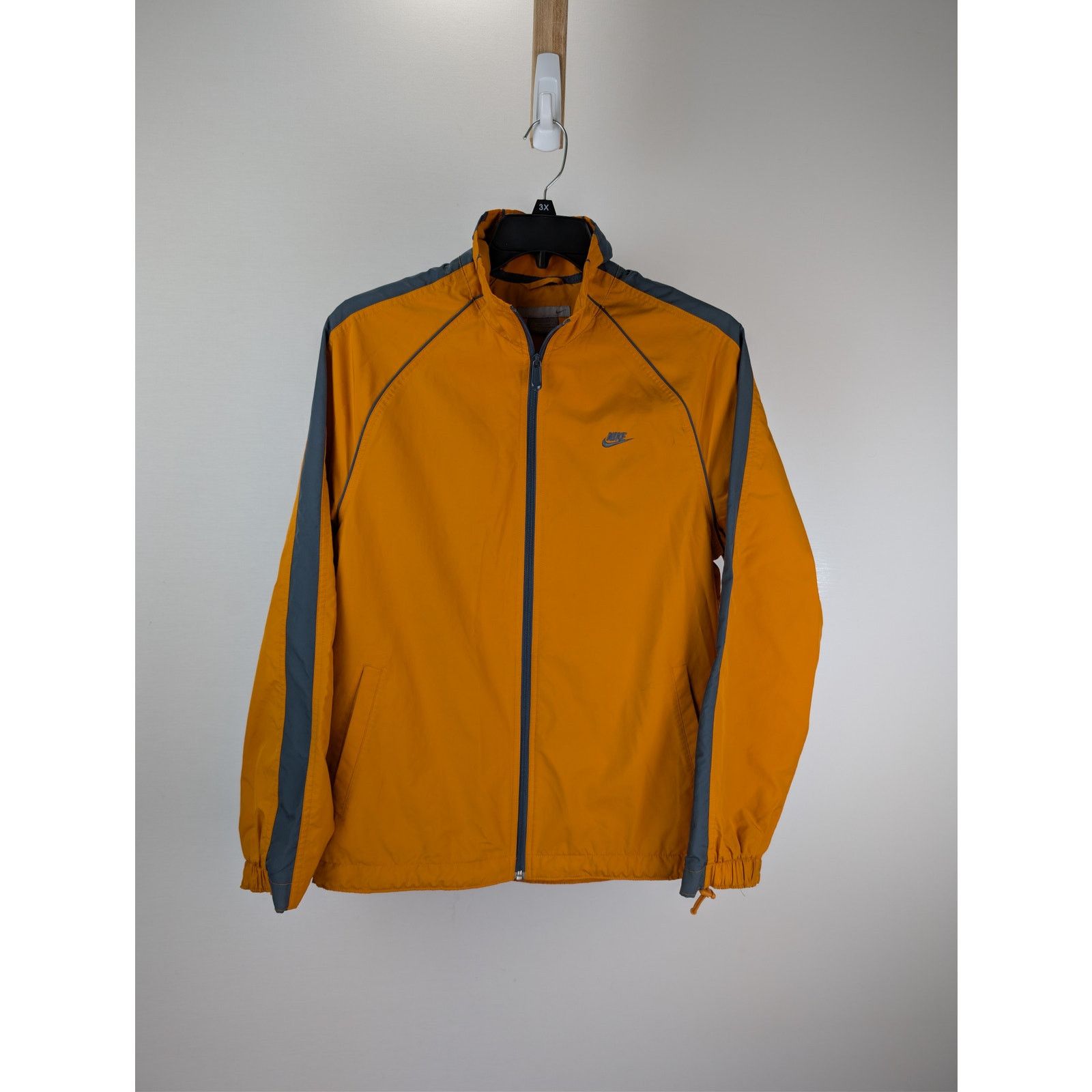 Nike o1rshd1 Vintage Nike Collared Windbreaker Jacket in orange Size US M / EU 48-50 / 2 - 1 Thumbnail