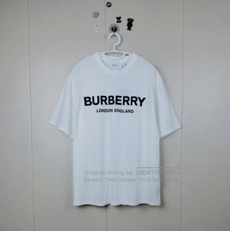 Burberry Burberry Men's White Cotton T-Shirt. Size US XS / EU 42 / 0 - 1 Thumbnail
