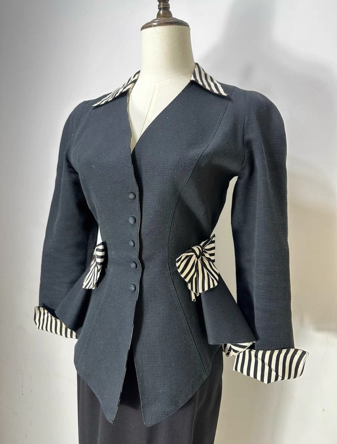 Thierry Mugler Thierry Mugler Blazer Size XS / US 0-2 / IT 36-38 - 1 Thumbnail