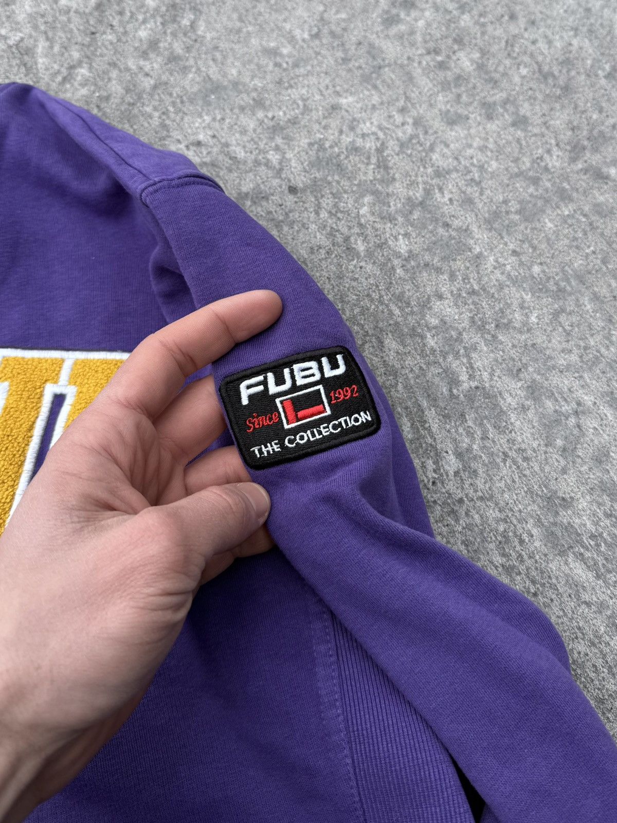 Fubu × Vintage Vintage FUBU Y2K avantgarde streetwear sweatshirt Size US XS / EU 42 / 0 - 8 Thumbnail