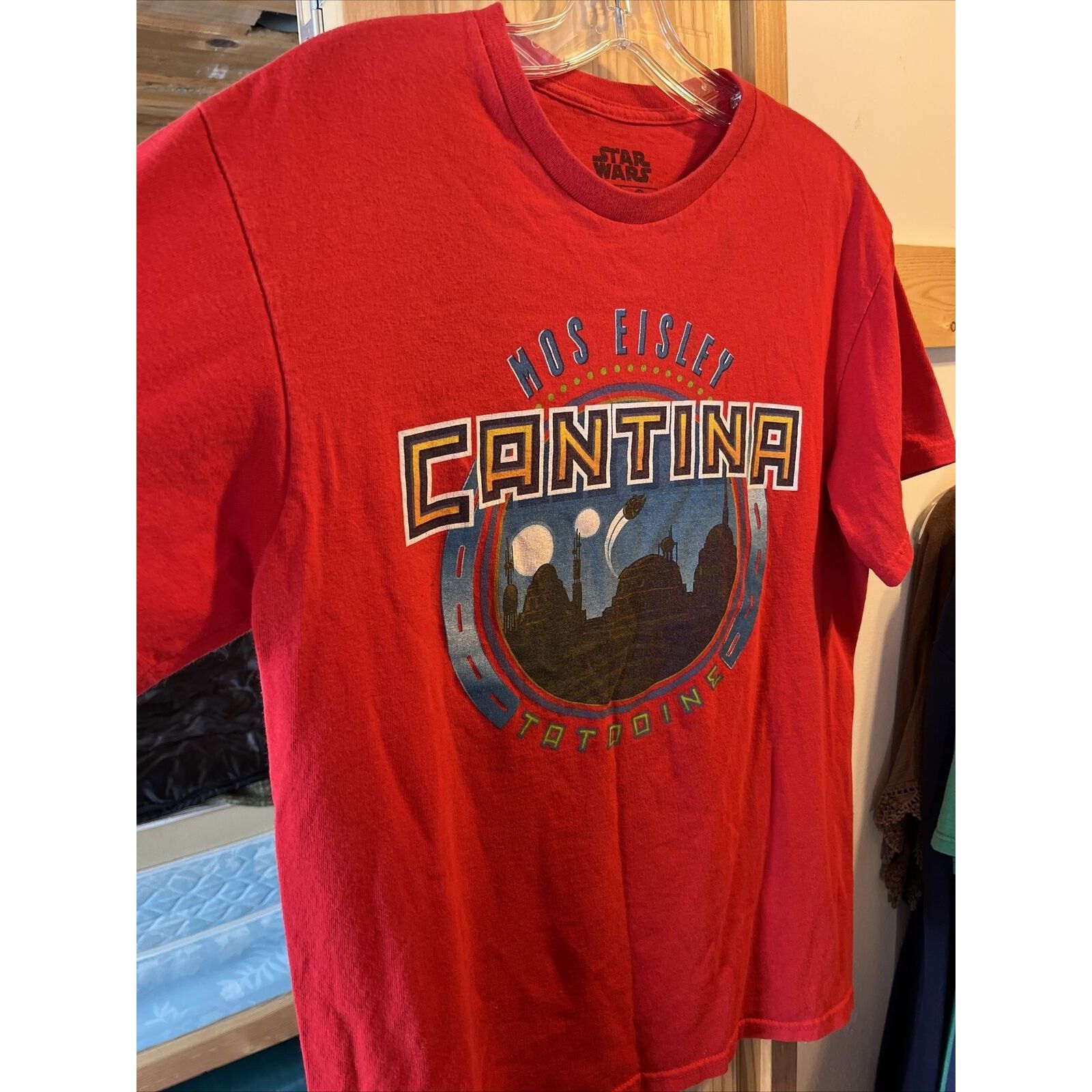 Star Wars Star Wars Mens M Red Mos Eisley SS Graphic Print Cotton Tee Size US M / EU 48-50 / 2 - 6 Thumbnail