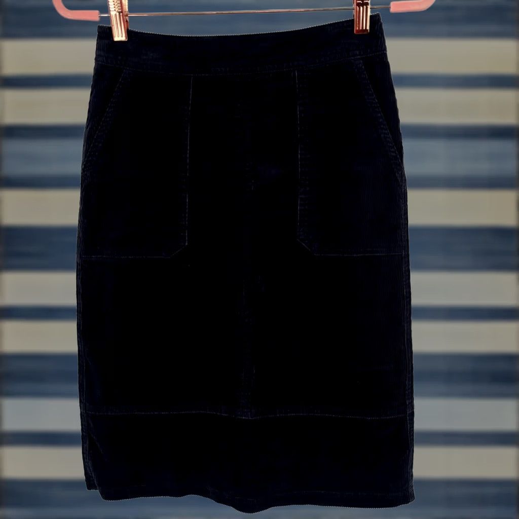 Boden Boden Corduroy Skirt Navy Blue Knee Length 2P Pockets Zip Front Midi Skirt Womens Workwear Casual Fall Winter Spring Vintage No Size 26" / US 2 / IT 38 - 1 Thumbnail