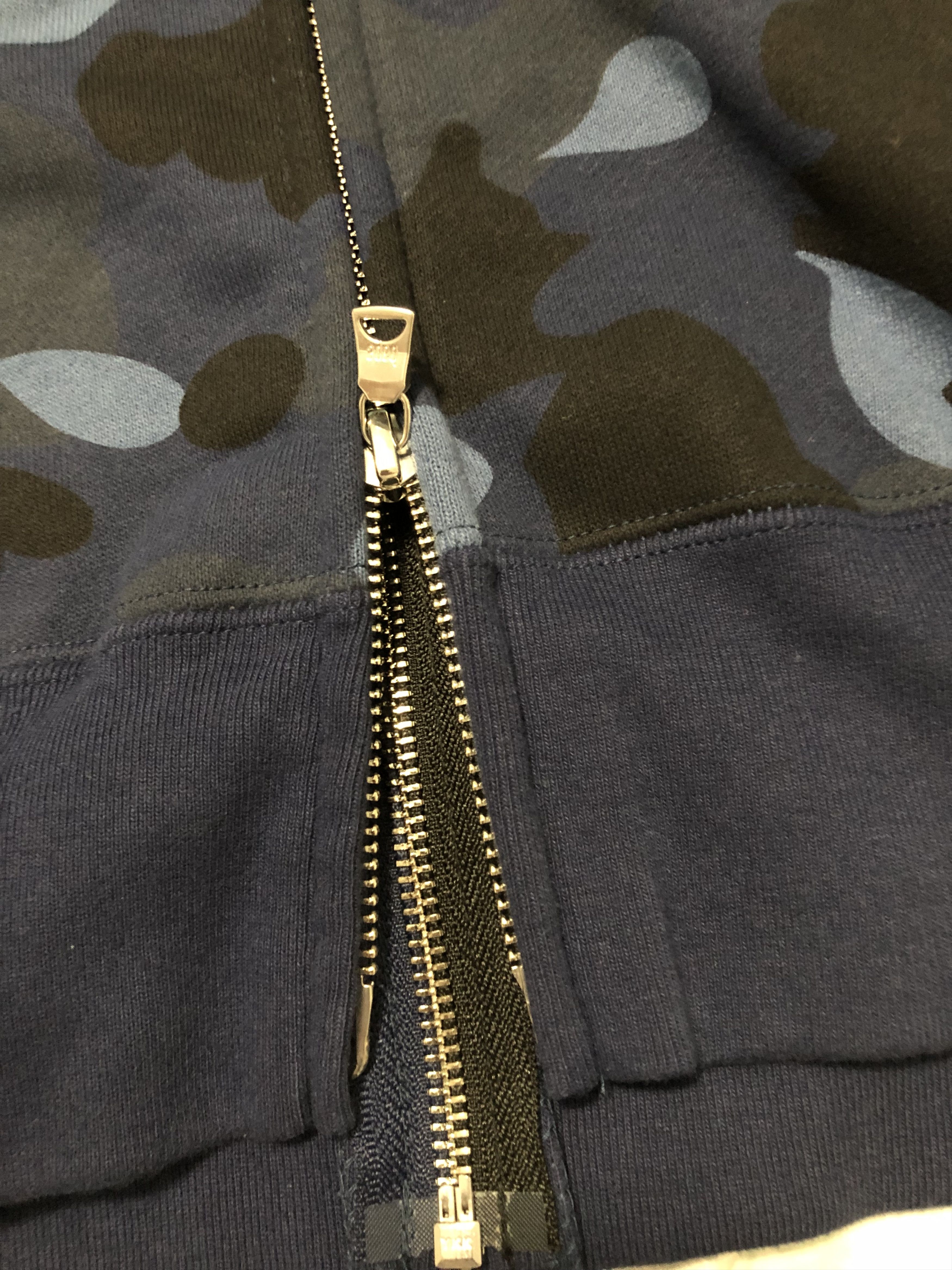 Bape Bape Color Camo Seperate Shark Hoodie Full Zip Blue - Large Size US L / EU 52-54 / 3 - 5 Thumbnail