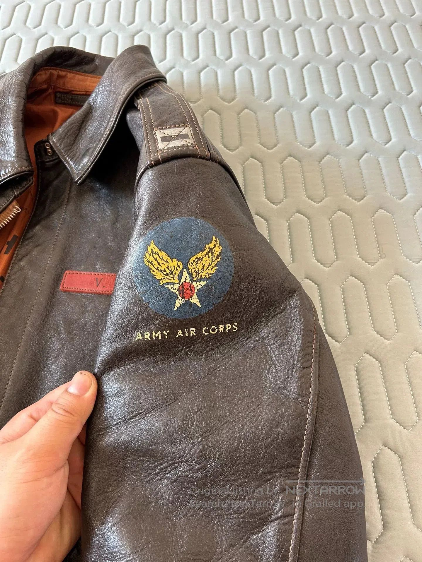 TOYS McCOY vintage leather bomber jacket with red patch. Size US M / EU 48-50 / 2 - 8 Thumbnail