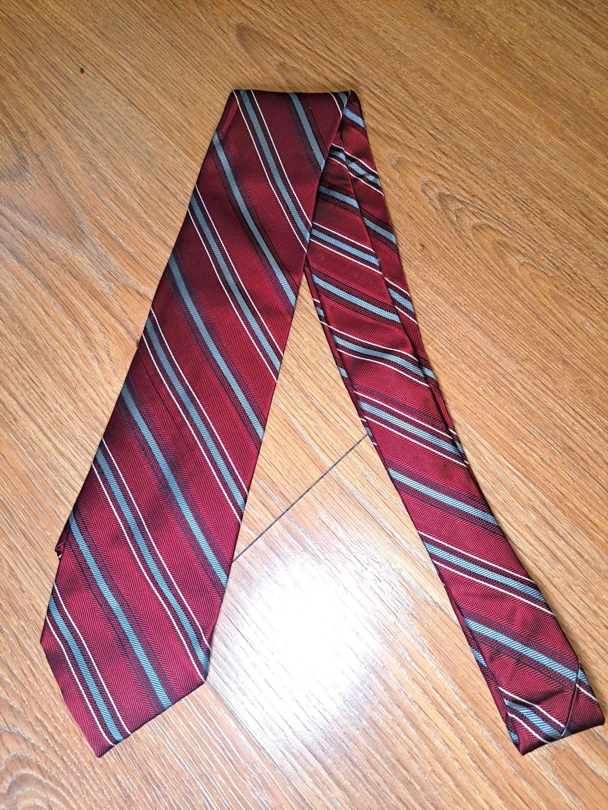 Jos. A. Bank Jos A Bank Silk Tie Red Multicolor Striped Herringbone Size ONE SIZE - 4 Thumbnail