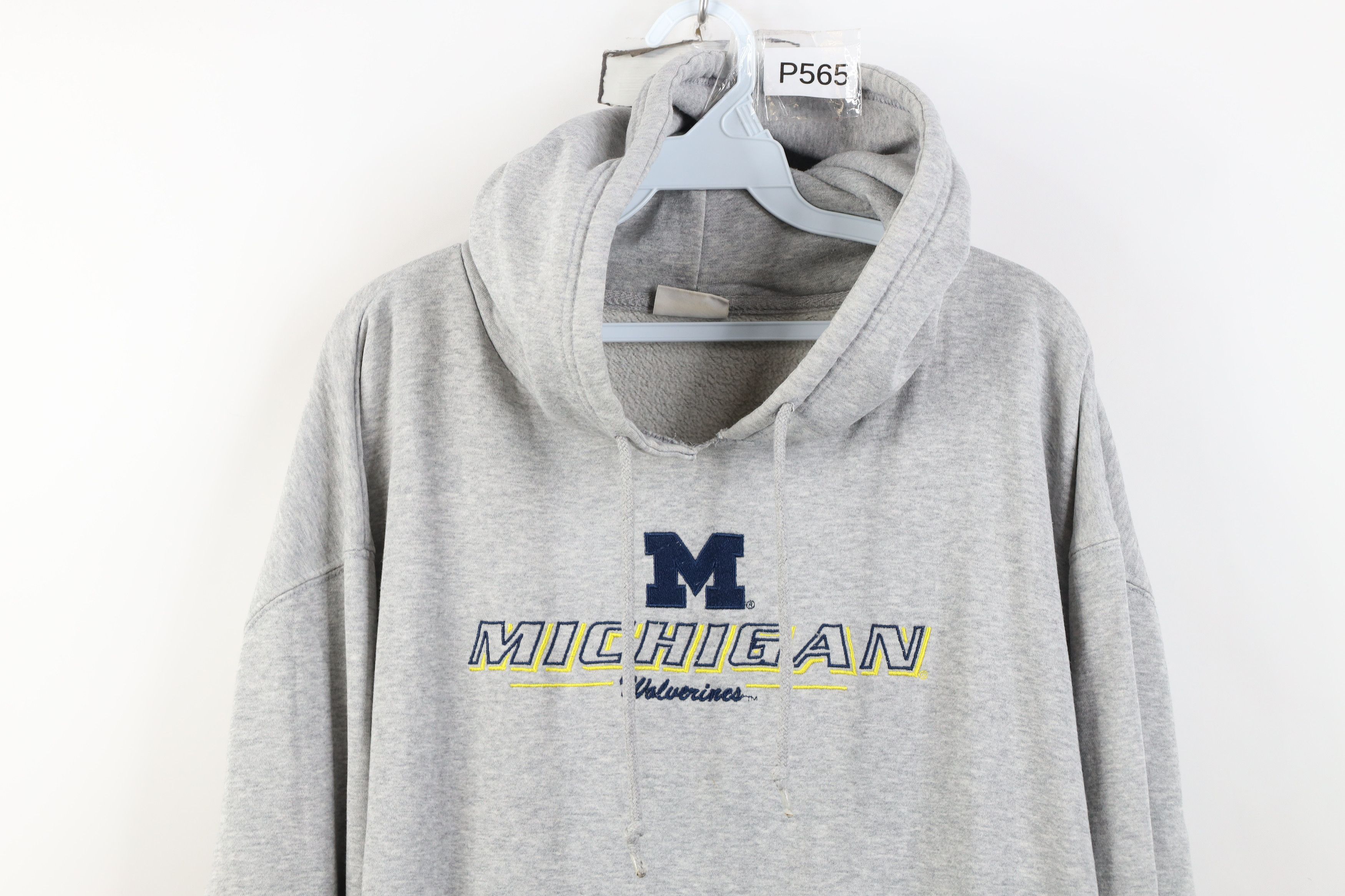 Vintage Vintage Y2K Streetwear University of Michigan Sweatshirt Size US XL / EU 56 / 4 - 2 Thumbnail