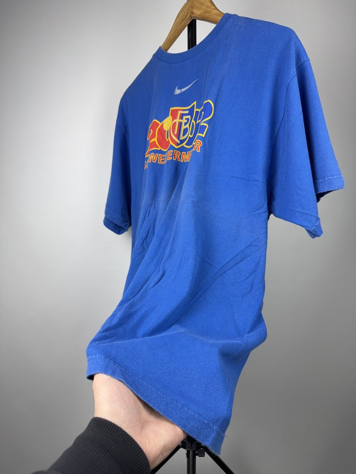Nike Nike FC Basel 2002 Schweizermeister Soccer Faded T Shirt XL Size US XL / EU 56 / 4 - 6 Thumbnail