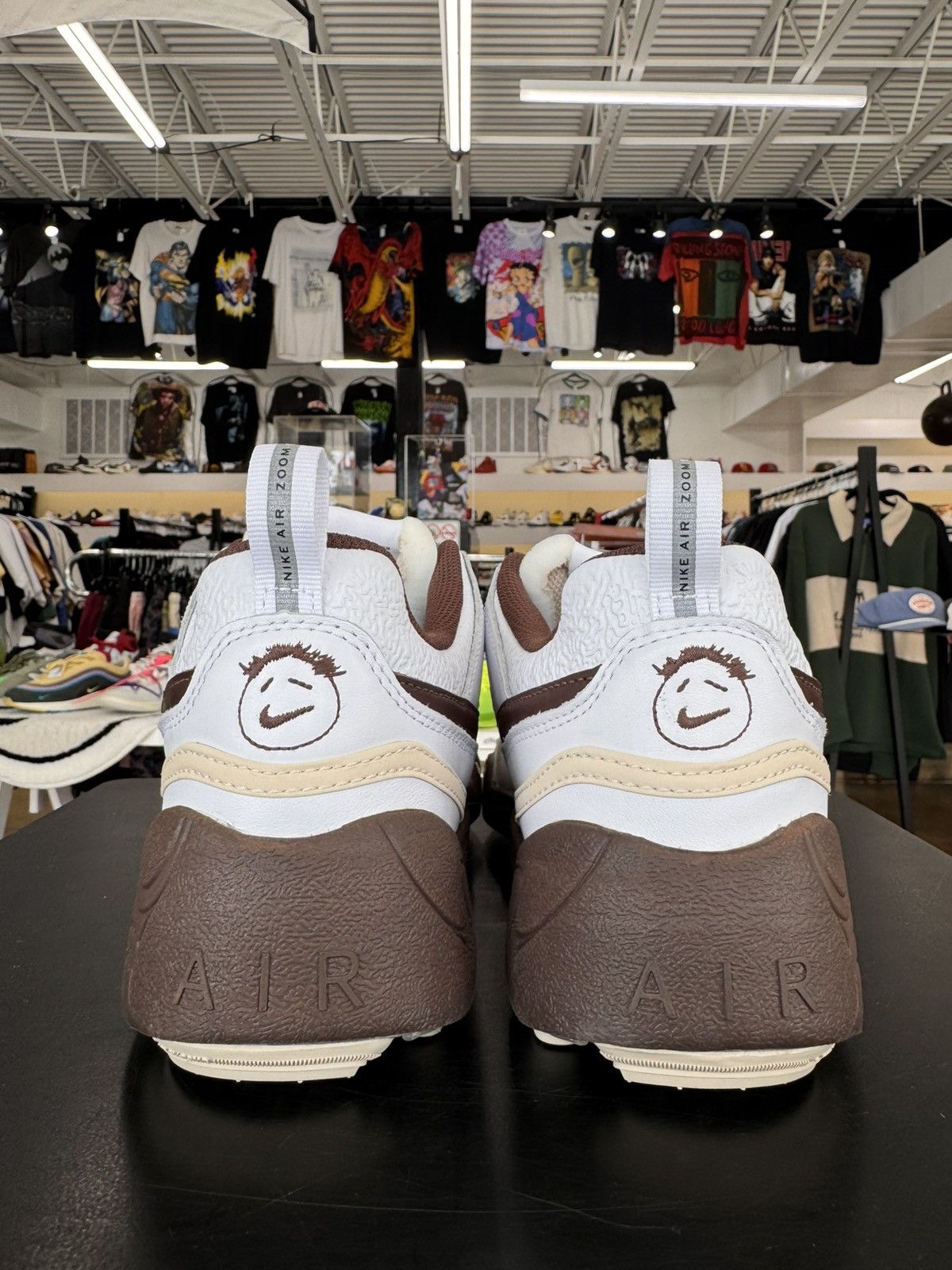 Nike × Travis Scott Nike Zoom Field Jaxx Travis Scott Light Chocolate SZ 9(2025) Size US 9 / EU 42 - 5 Thumbnail