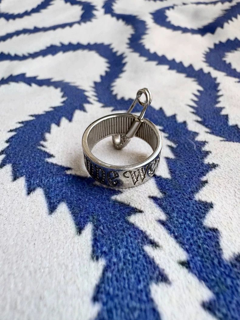 Vivienne Westwood Vivienne Westwood Silver Safety Pin Ring Size ONE SIZE - 3 Thumbnail