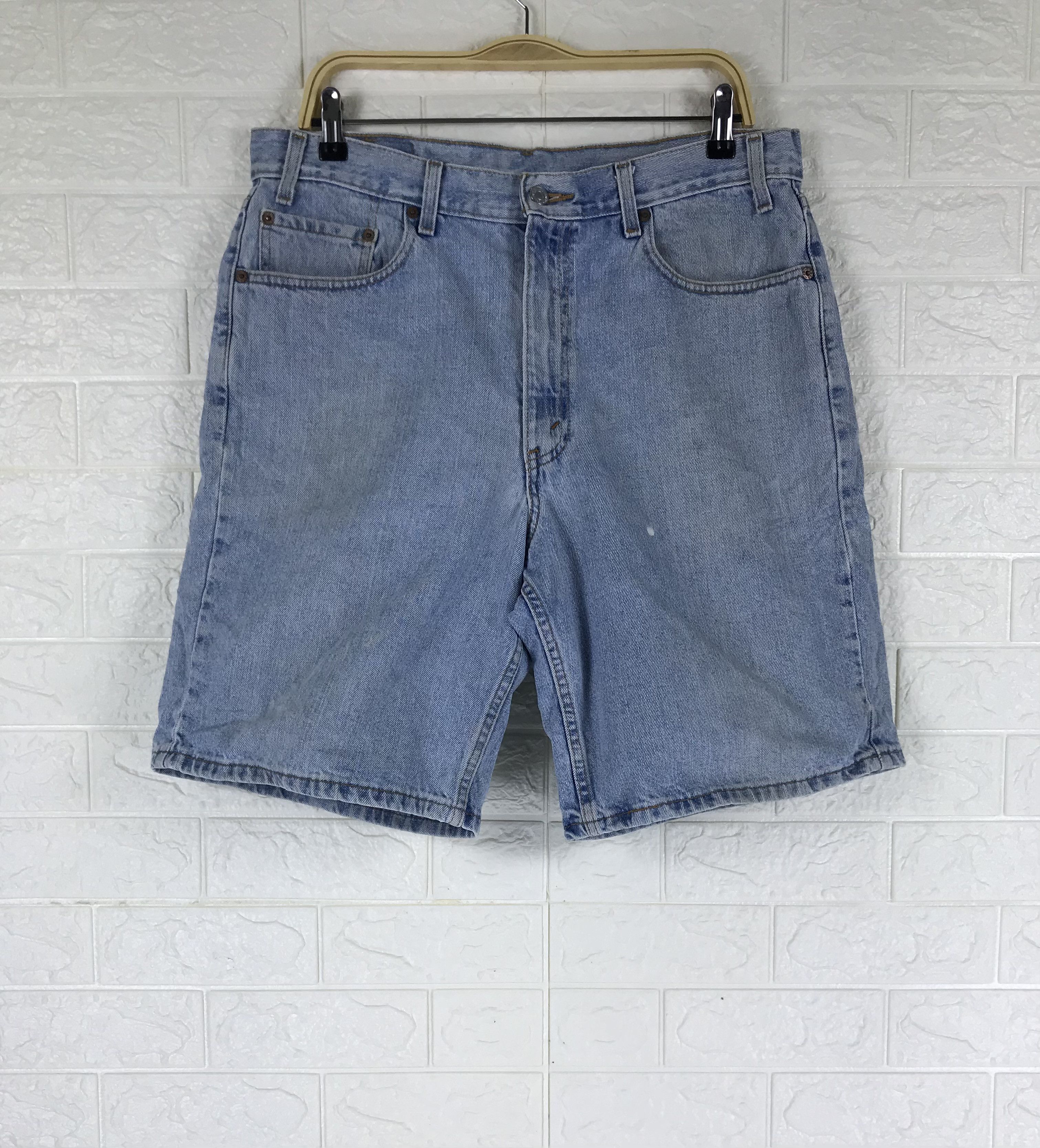 Levi's Vintage Levi's 550 Relaxed Fit Short Jeans Size US 36 / EU 52 - 1 Thumbnail