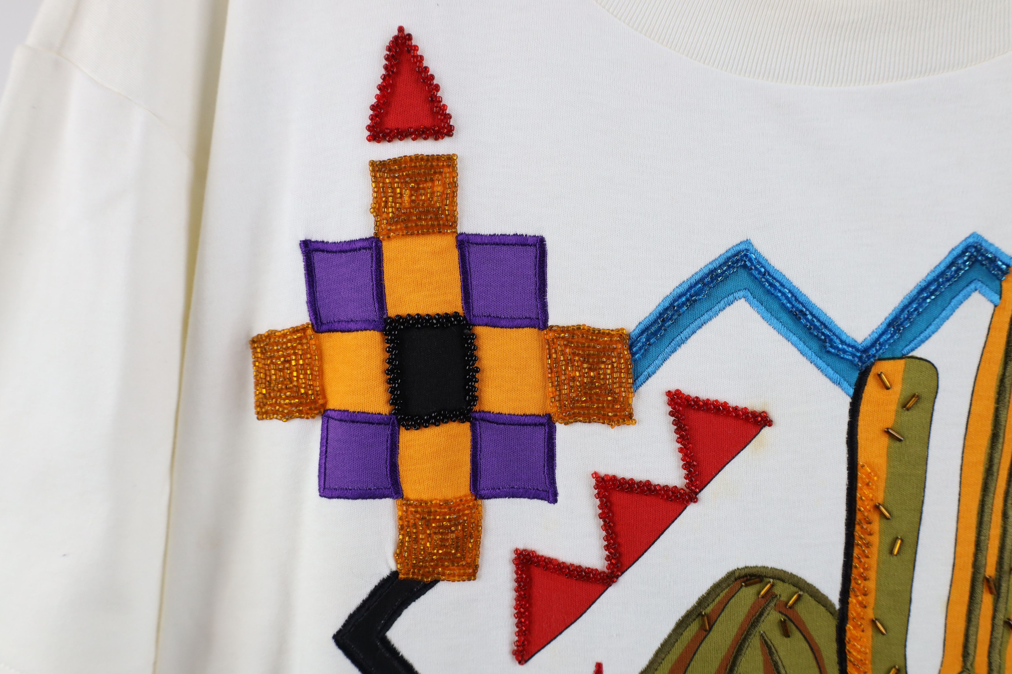 Vintage Vintage 90s Streetwear Southwestern Beaded Cactus T-Shirt Size XXL / US 16-18 / IT 52-54 - 5 Thumbnail