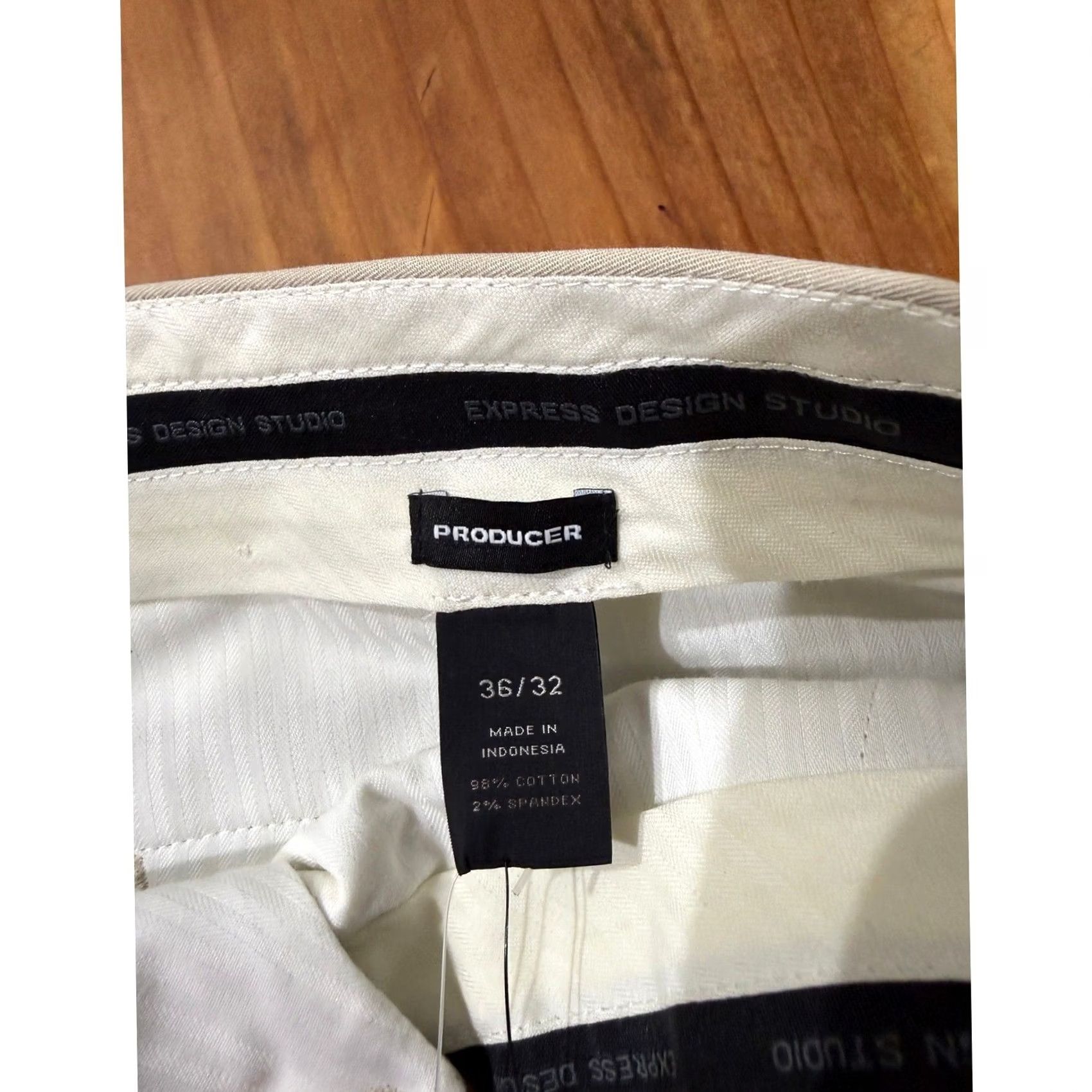 Express Express Men Chino pants 36 x 32 Cotton Straight Flat Front NEW Size US 36 / EU 52 - 4 Thumbnail