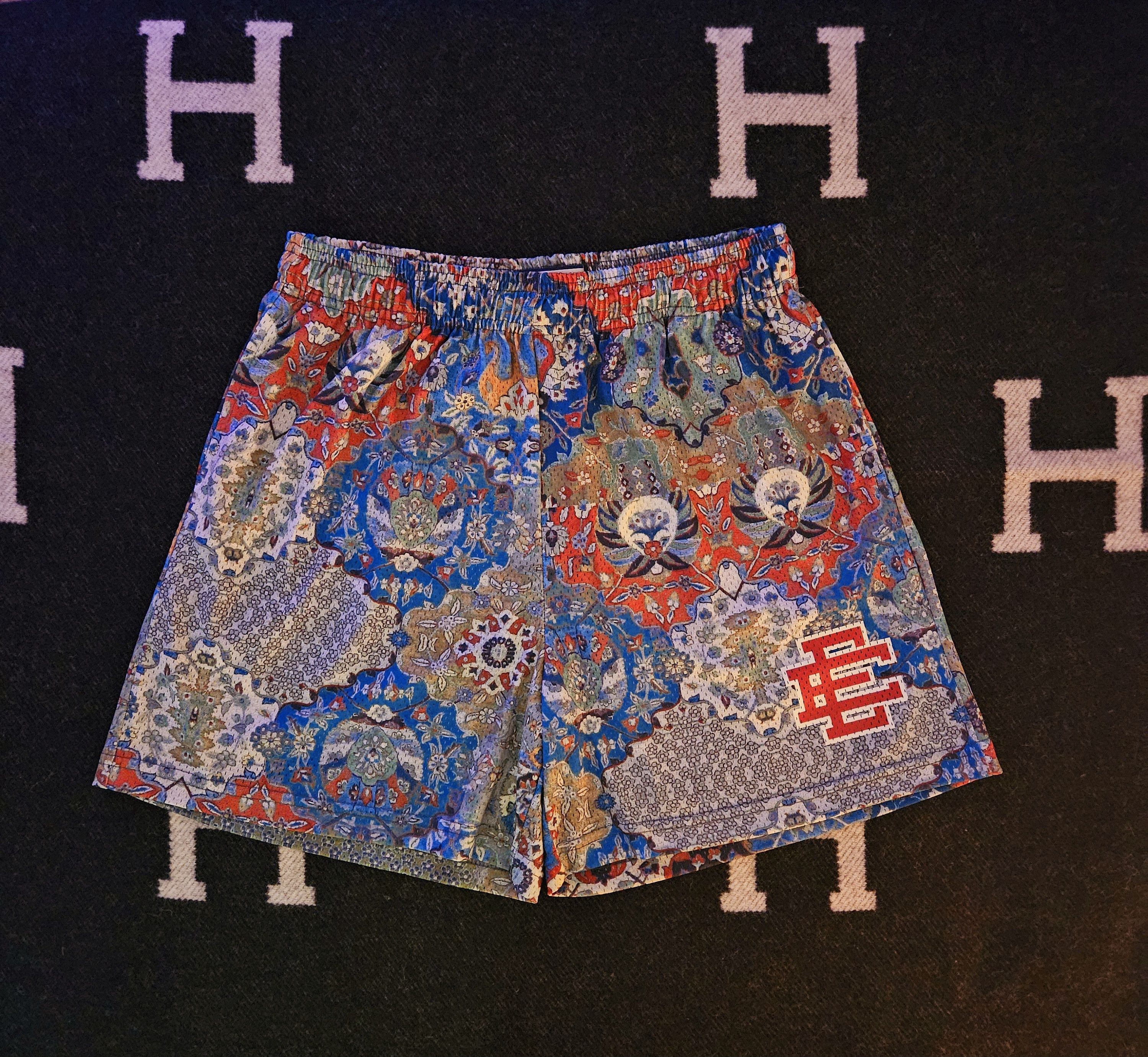 Eric Emanuel Eric Emanuel Tapestry Shorts Size US 32 / EU 48 - 2 Thumbnail