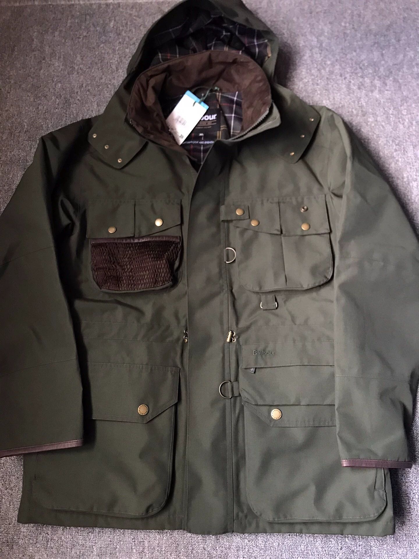 Barbour Barbour Olive Waxless Hardshell Removable Hood XL Jkt Size US XL / EU 56 / 4 - 3 Thumbnail