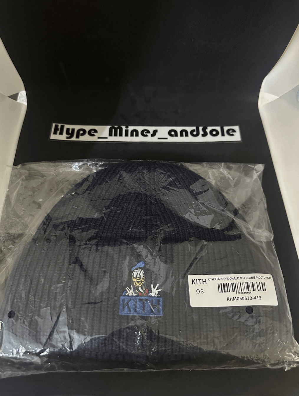 Kith NWT Kith x Disney Mickey & Friends Donald Mia Beanie Size ONE SIZE - 3 Thumbnail