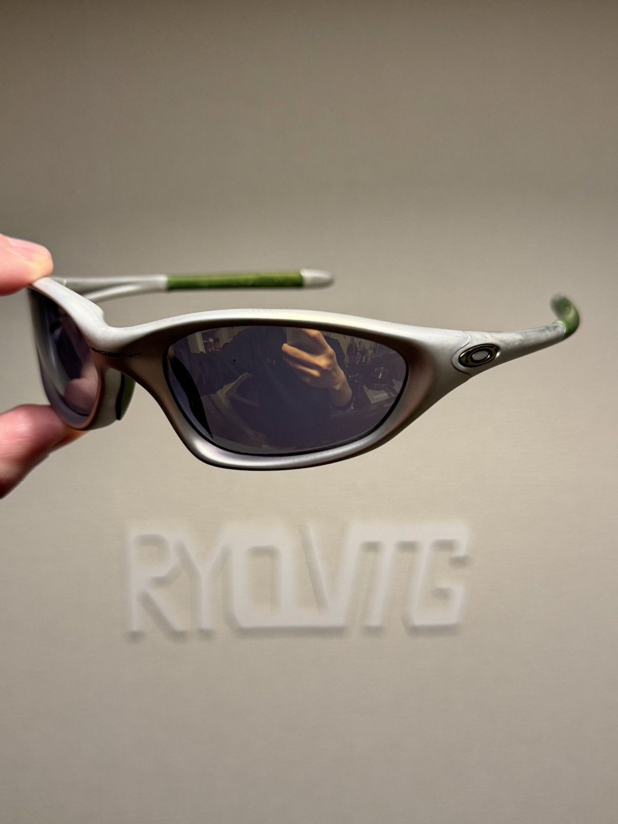 Oakley OAKLEY XX TWENTY FMJ5.56 GREEN SUNGLASSES Size ONE SIZE - 1 Thumbnail