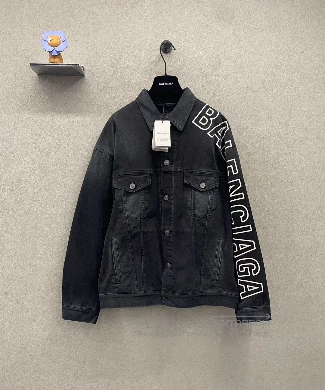 Balenciaga balenciaga black denim jacket size s. Size US S / EU 44-46 / 1 - 1 Thumbnail
