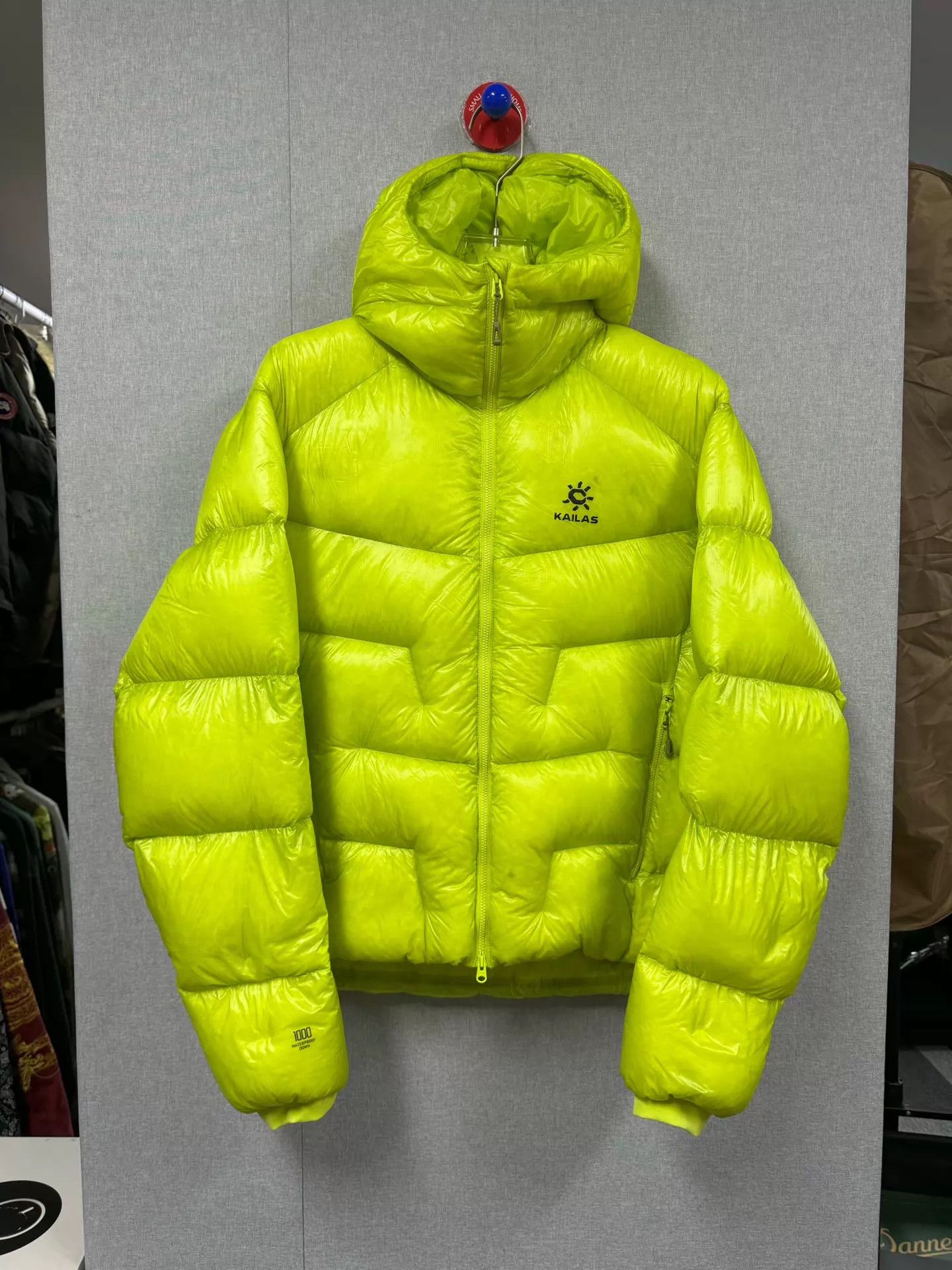 Other KAILAS 5000GT Down Jacket Lime Green M 99 New Size US M / EU 48-50 / 2 - 1 Thumbnail