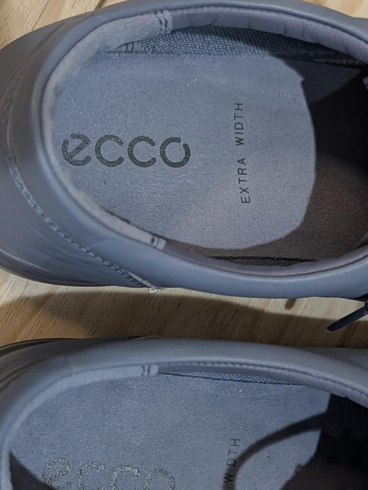 Ecco Ecco Women's Gray Leather Low-Top Sneakers Size US 10 / IT 40 - 3 Thumbnail