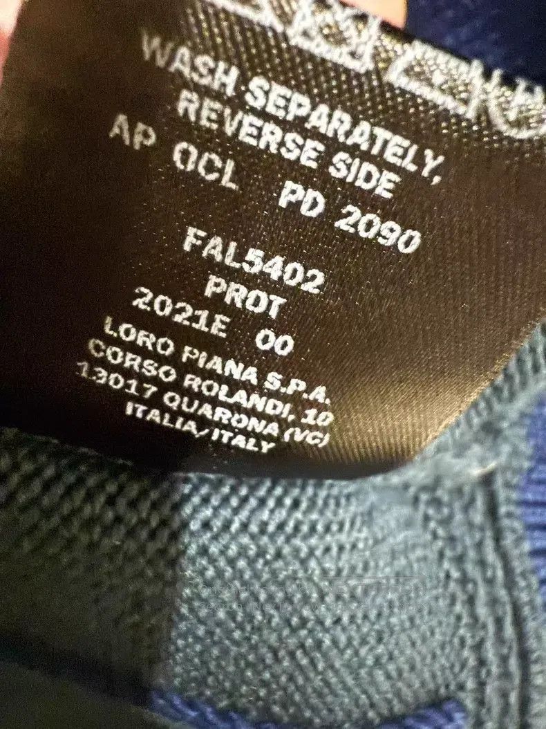 Loro Piana Loro Piana King's gift cardigan jacket, thick Size US M / EU 48-50 / 2 - 6 Thumbnail
