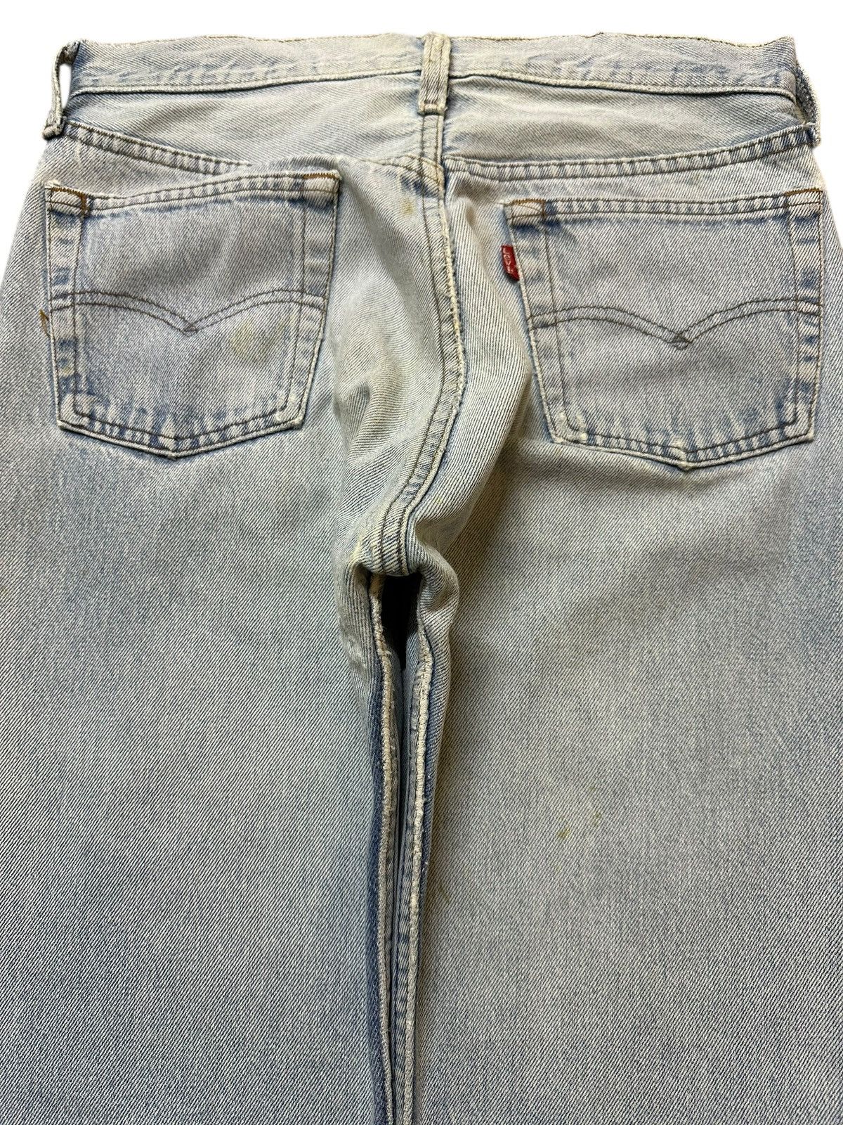 Levi's Vintage Levis Blue Light Wash Distressed Style Jeans Size US 28 / EU 44 - 5 Thumbnail