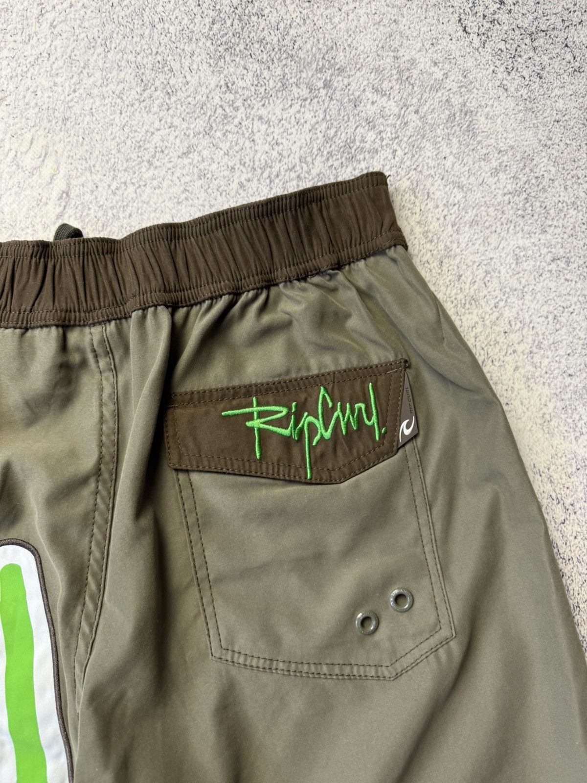 Rip Curl Vintage Rip Curl Big Logo Nylon Shorts USA OOs Size US 34 / EU 50 - 23 Thumbnail