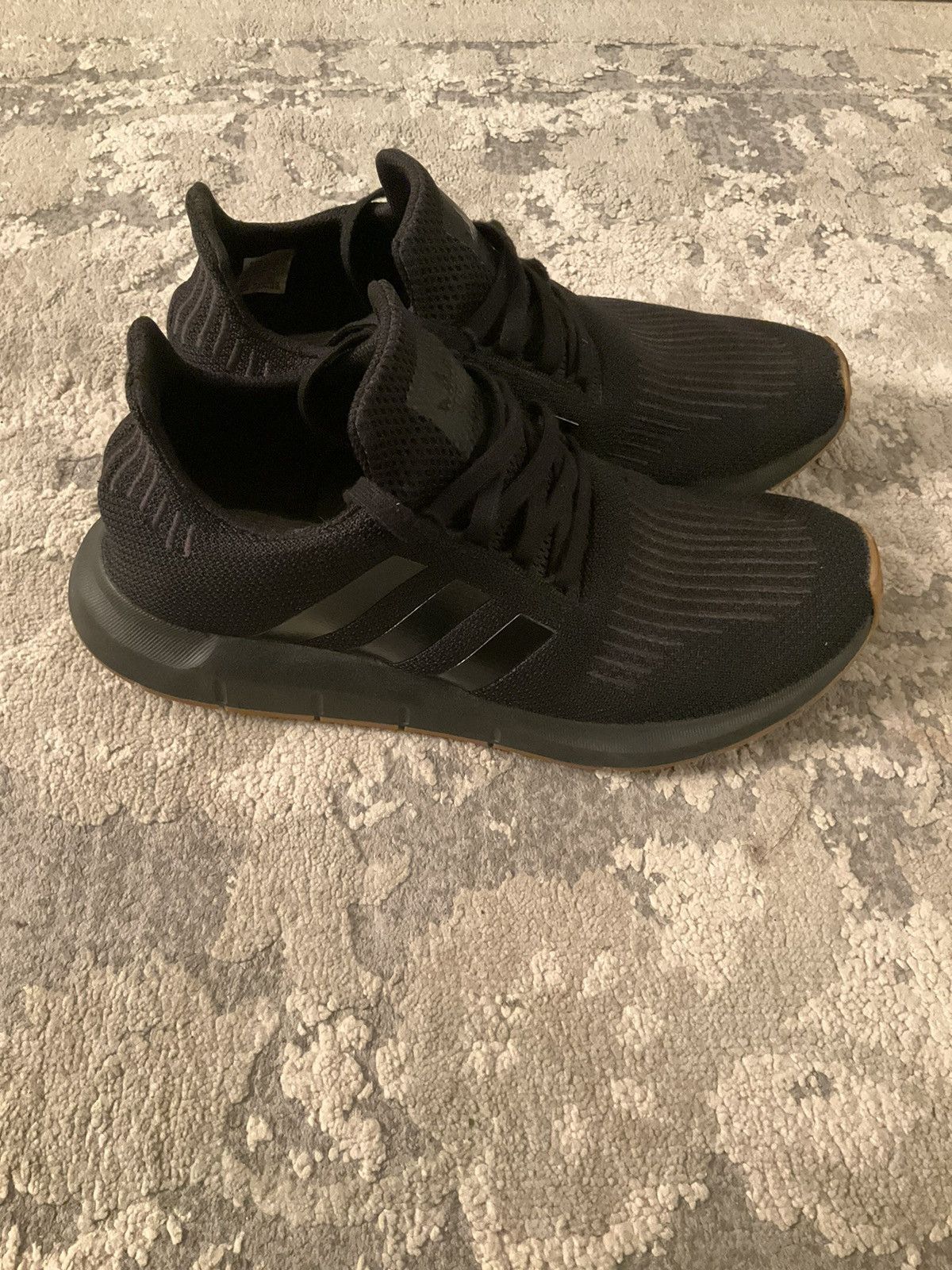 Adidas Adidas Swift Run Shoes Black Size US 11 / EU 44 - 2 Thumbnail