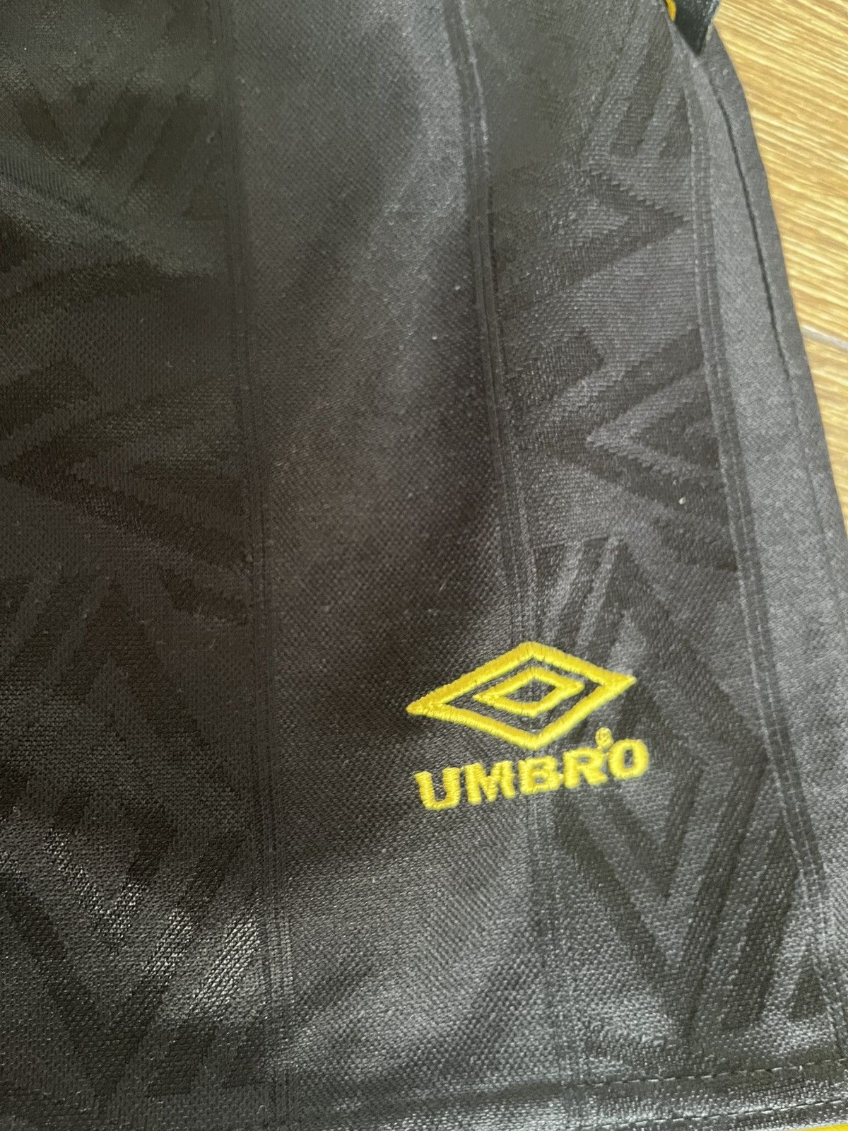 Umbro Manchester United Shorts 1993-1995 away Size US 36 / EU 52 - 4 Thumbnail